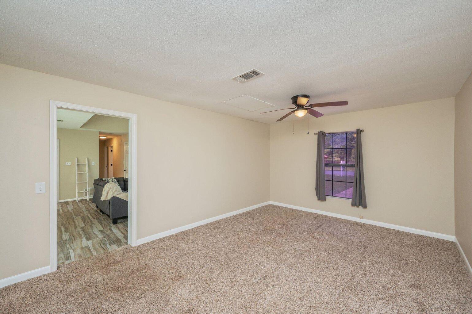COUNTRYVIEW ESTATES 1ST ADDN - Residential Lease