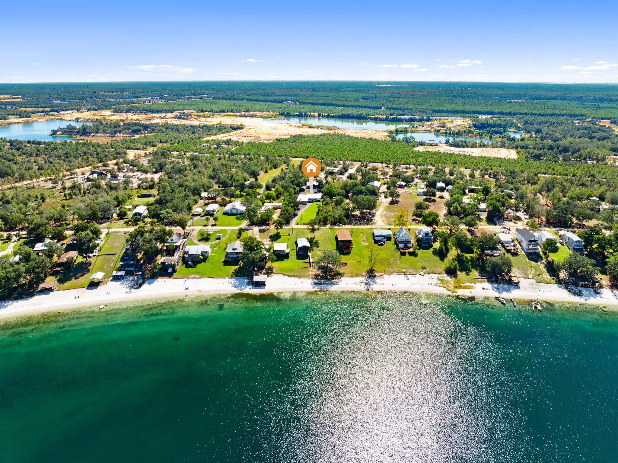 CRYSTAL LAKE - Residential