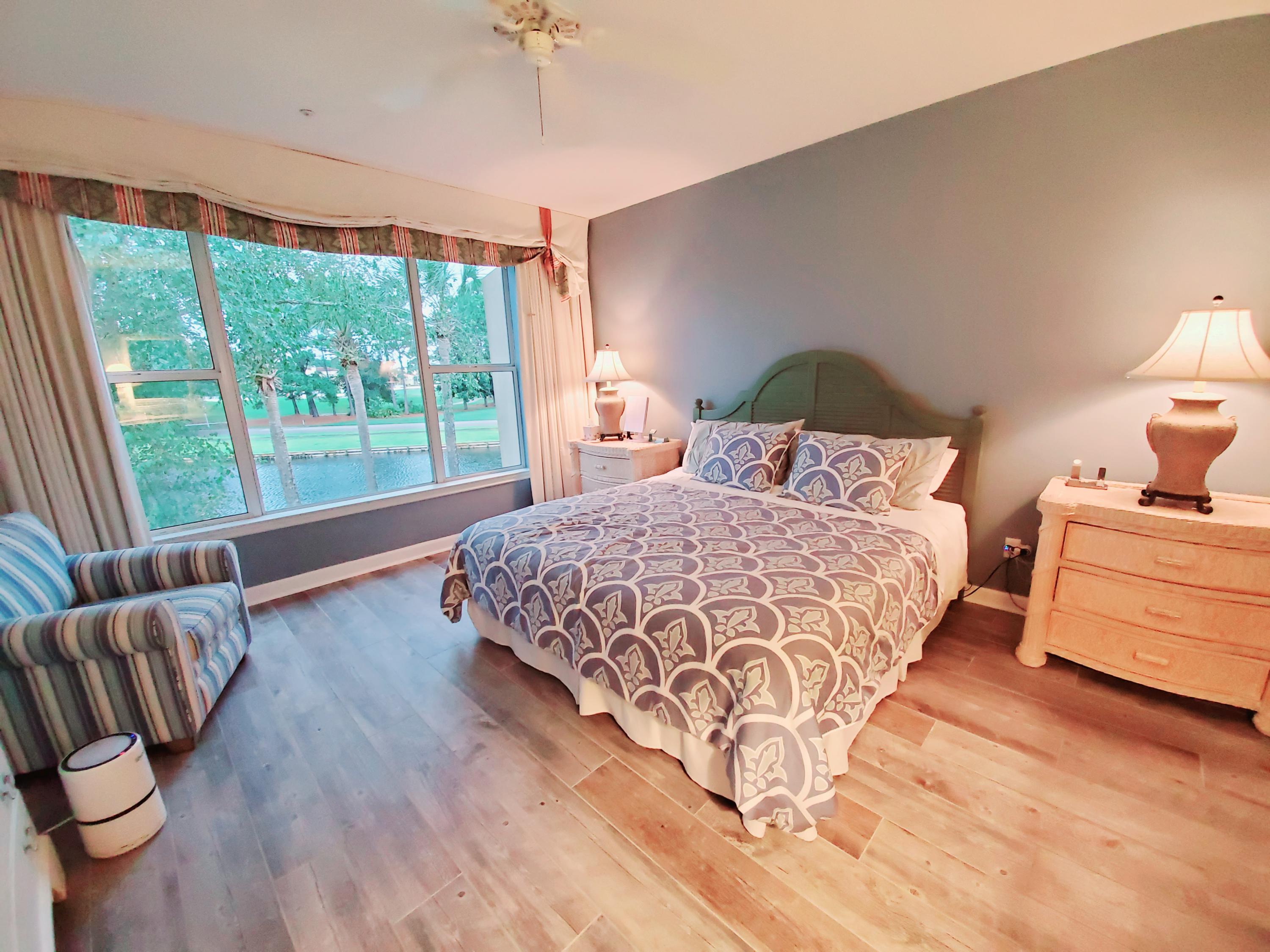 TURNBERRY VILLAS CONDO - Residential