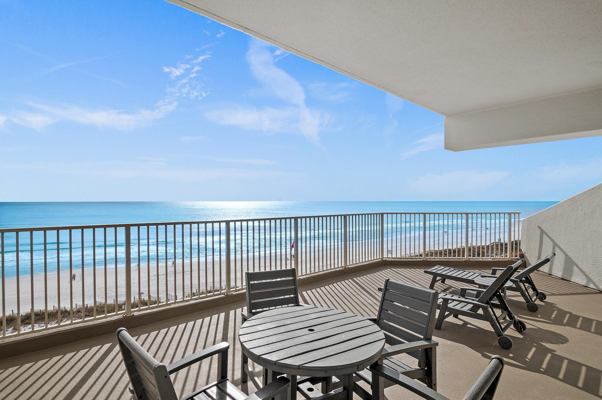 TOPS'L BEACH MANOR - Residential