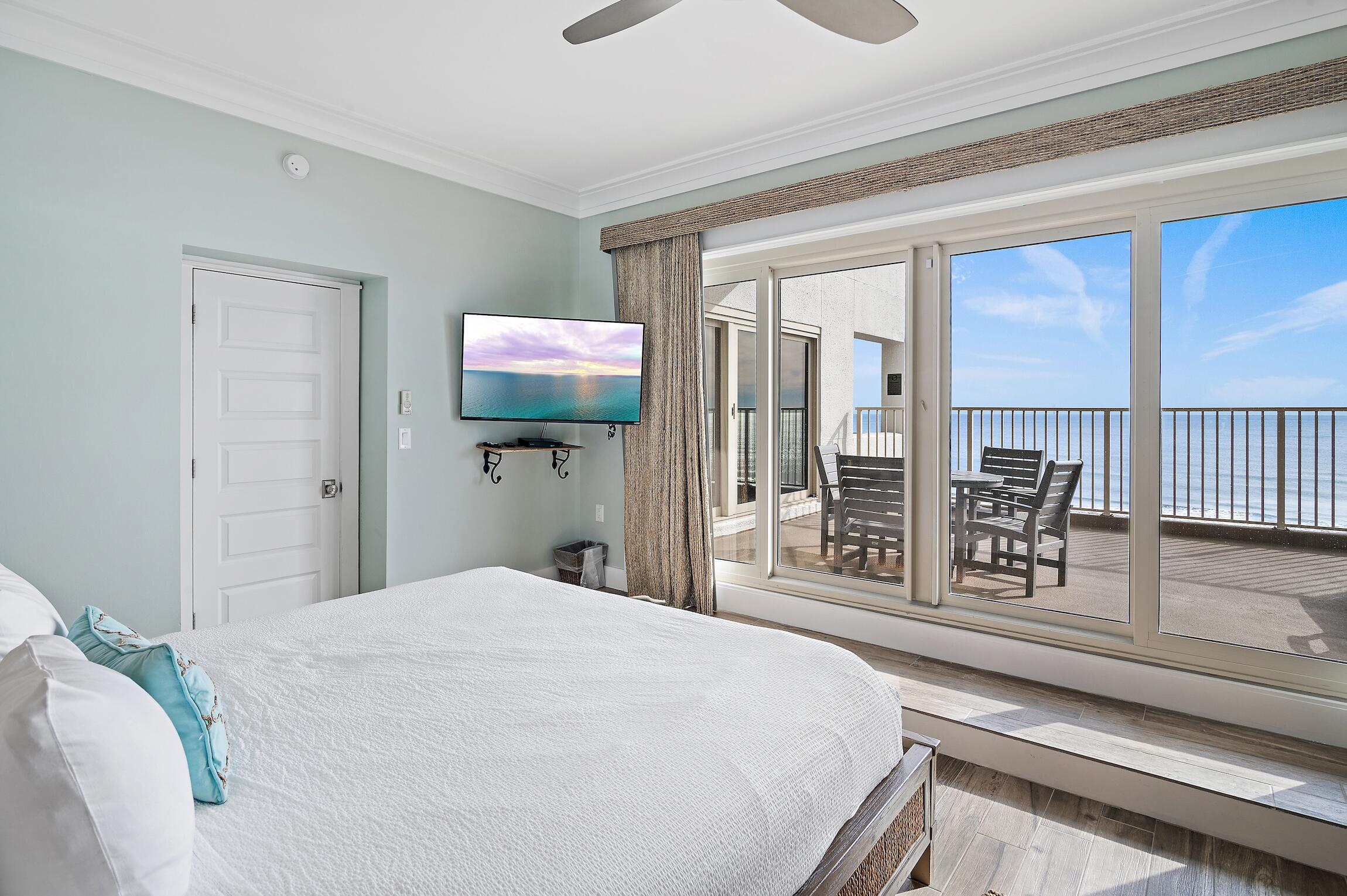 TOPS'L BEACH MANOR - Residential