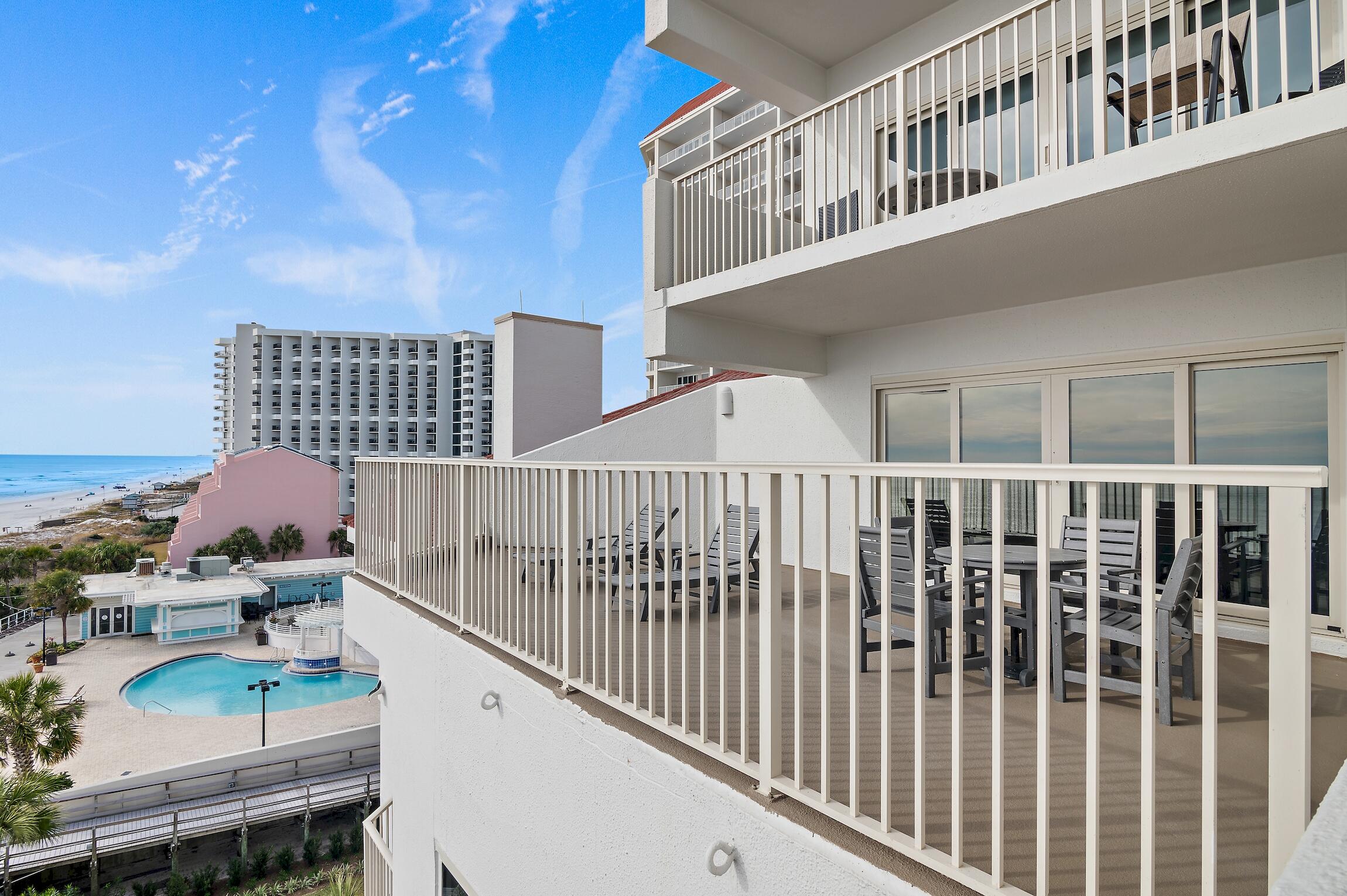 TOPS'L BEACH MANOR - Residential