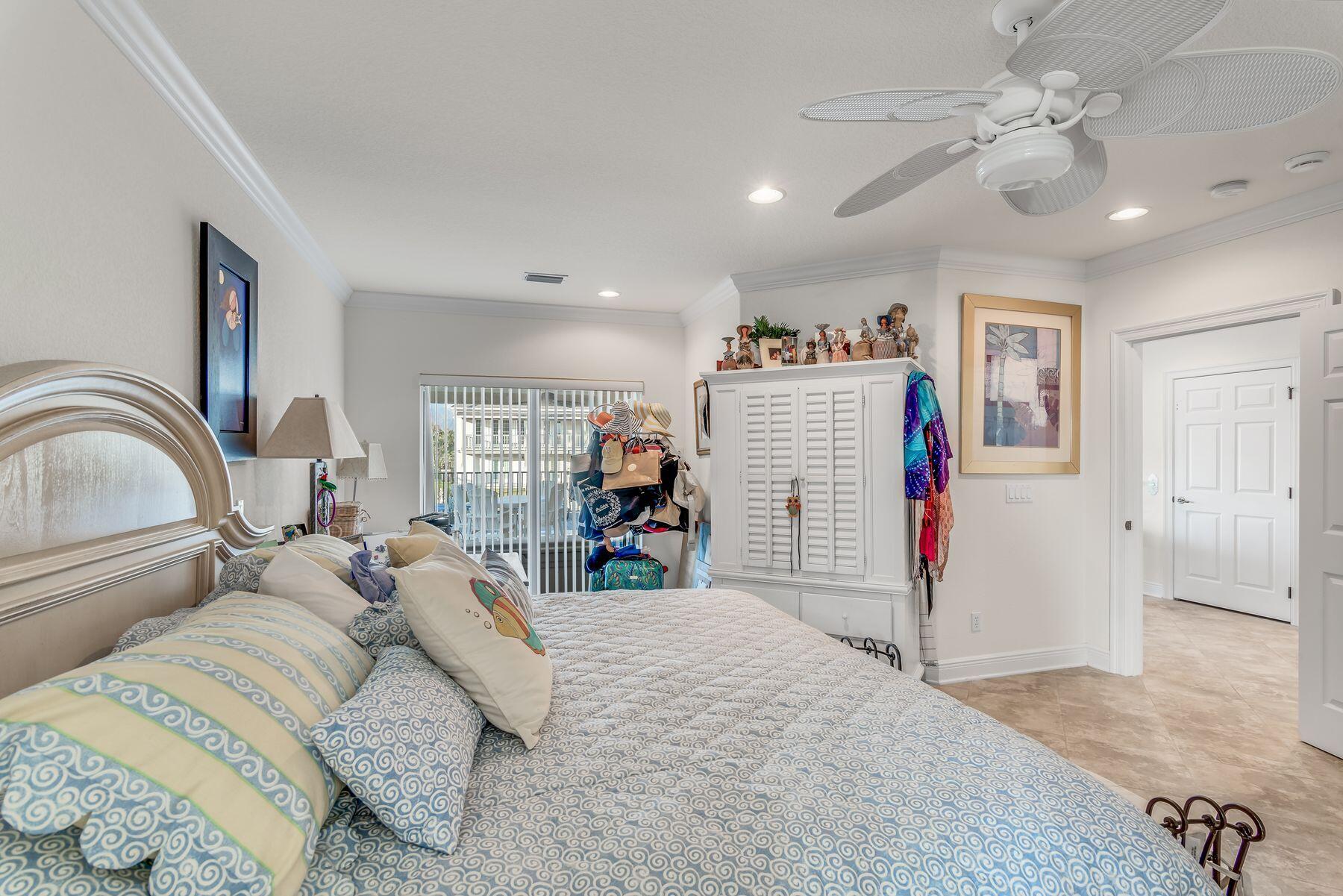 Holiday Isle - Residential