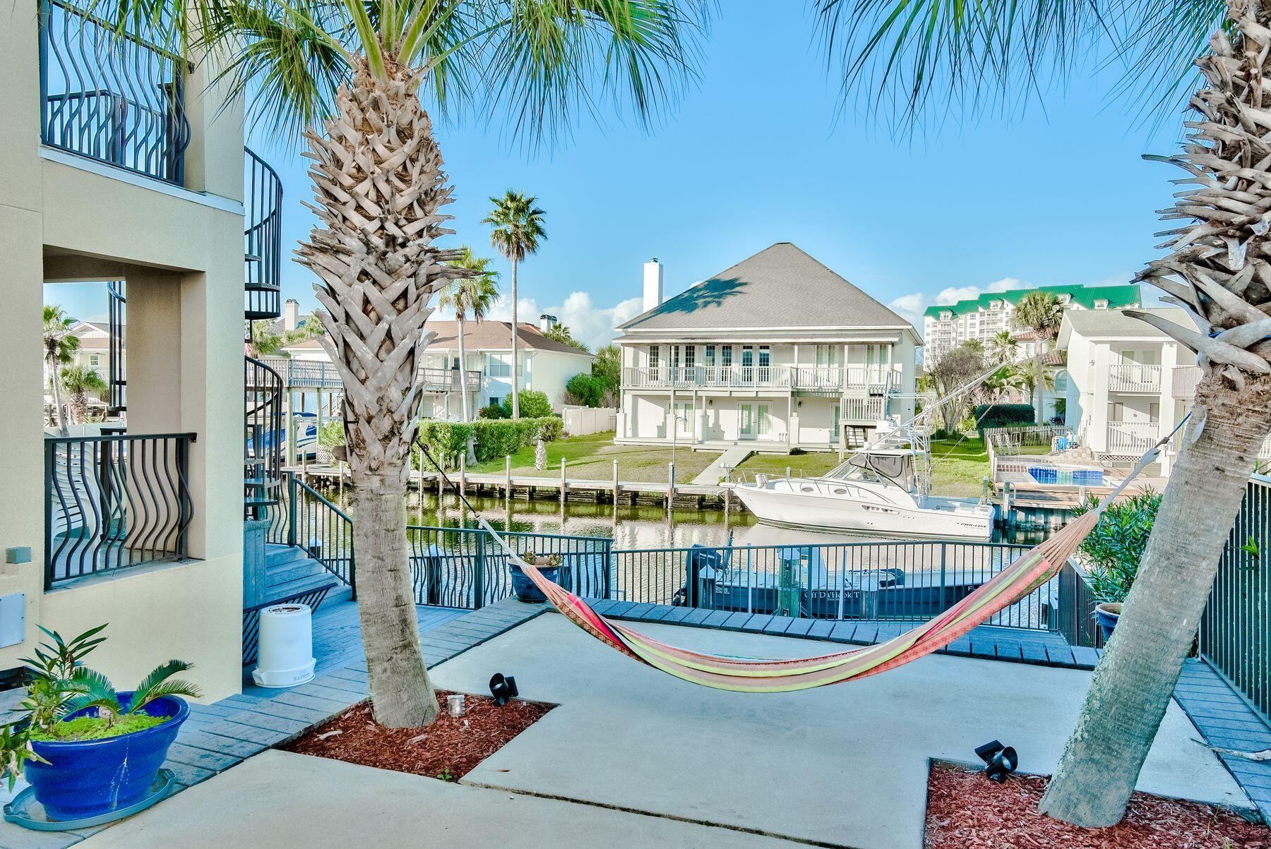Holiday Isle - Residential