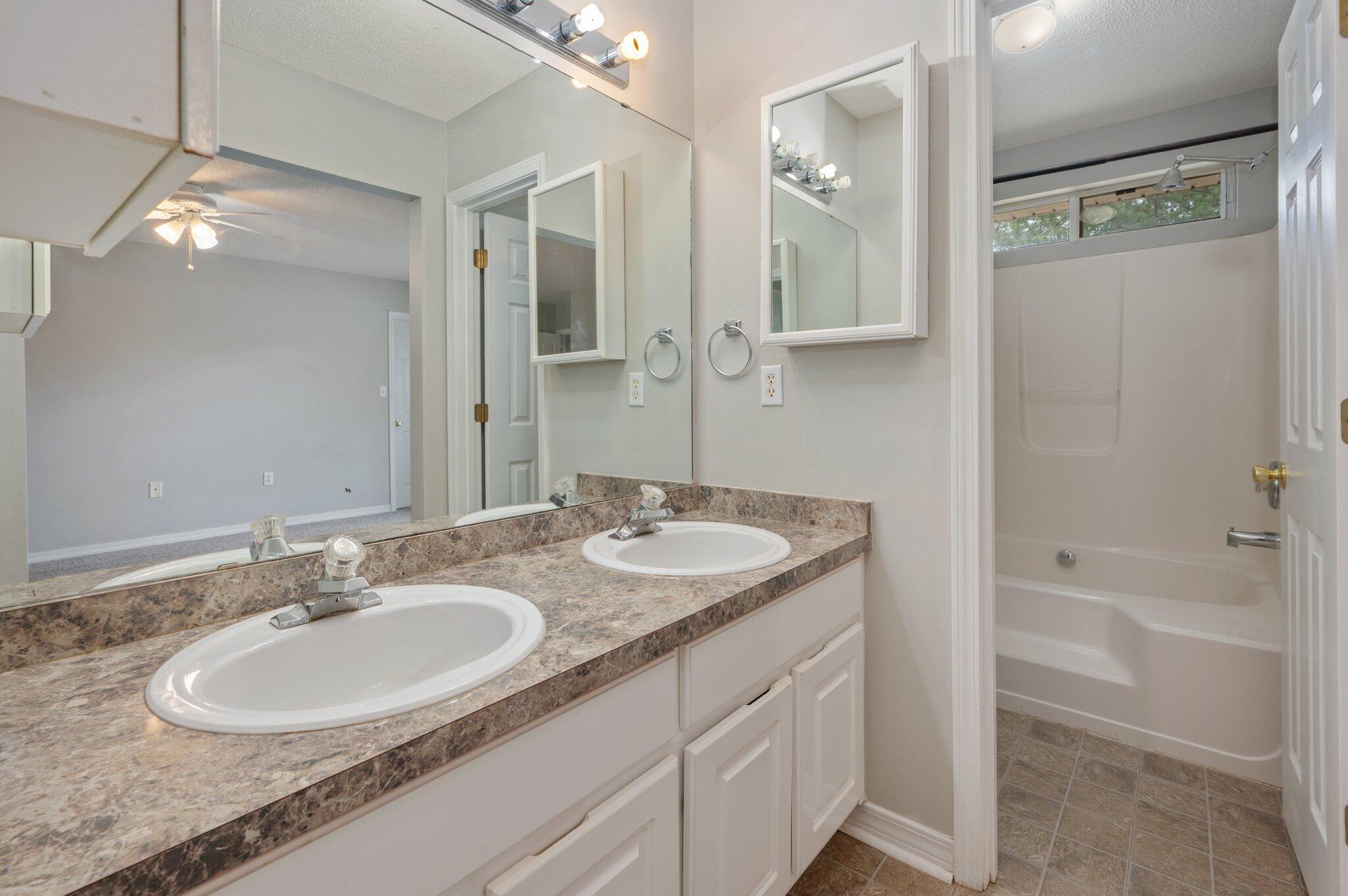 SUGAR CREEK S/D - Residential