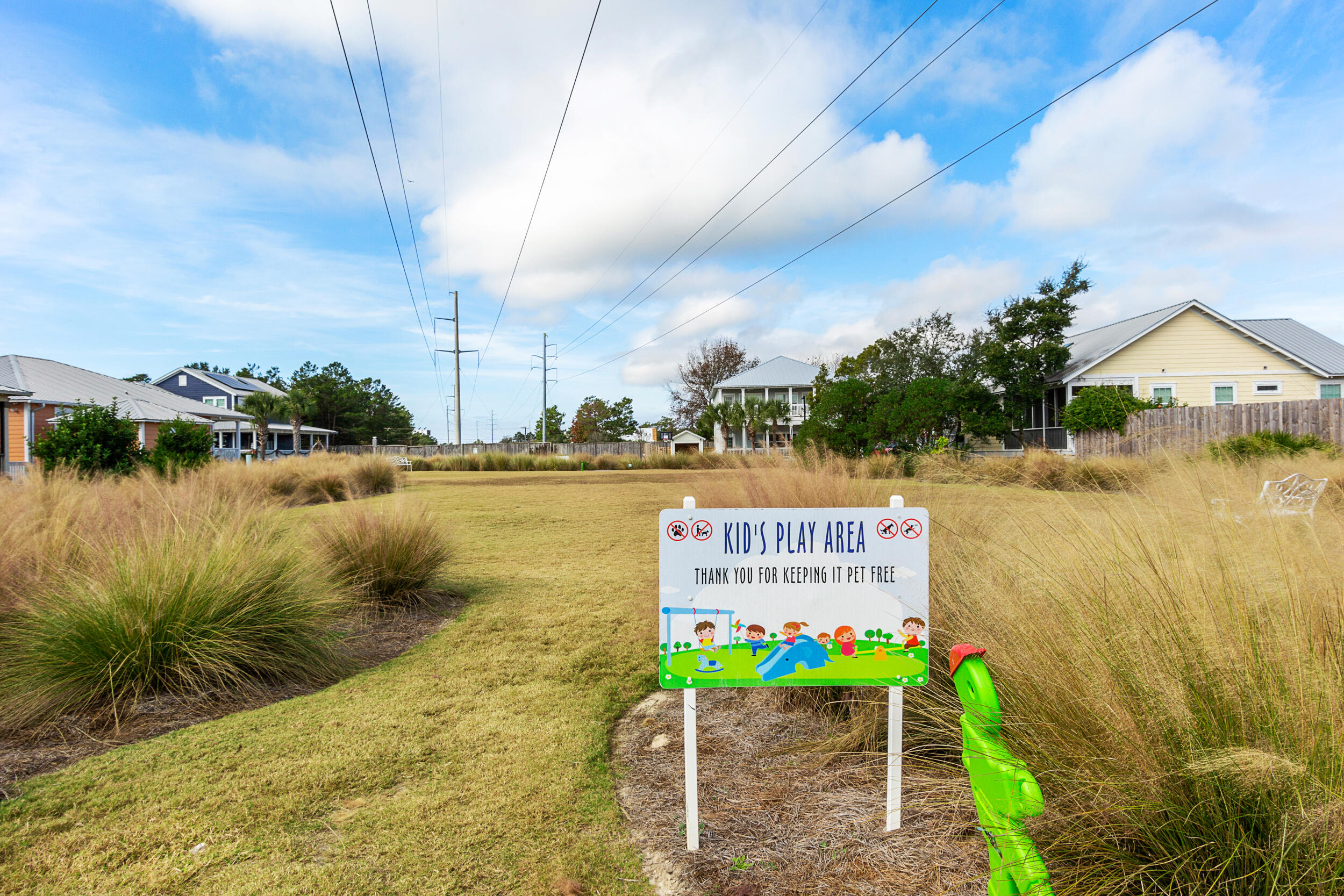 PARADISE GROVE - Residential