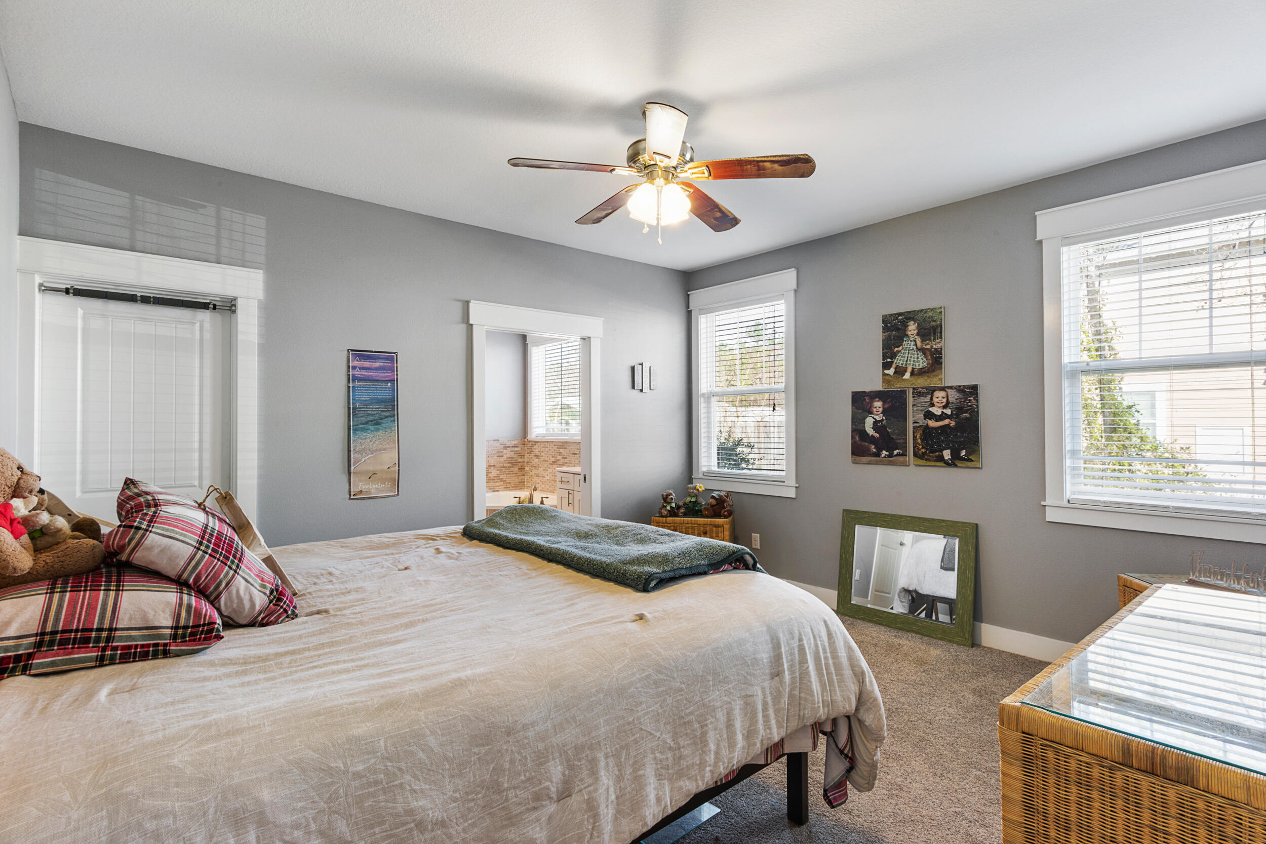 PARADISE GROVE - Residential