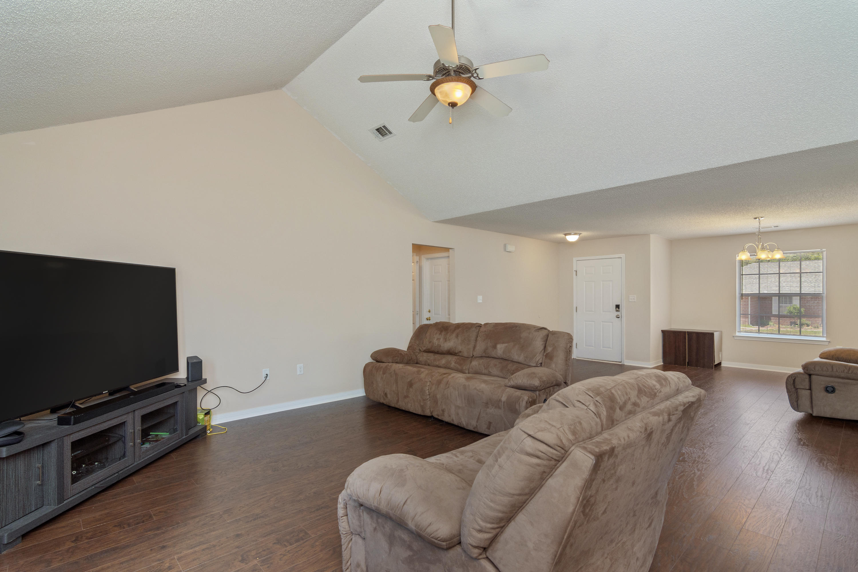 FAIRCHILD ESTATES - Residential