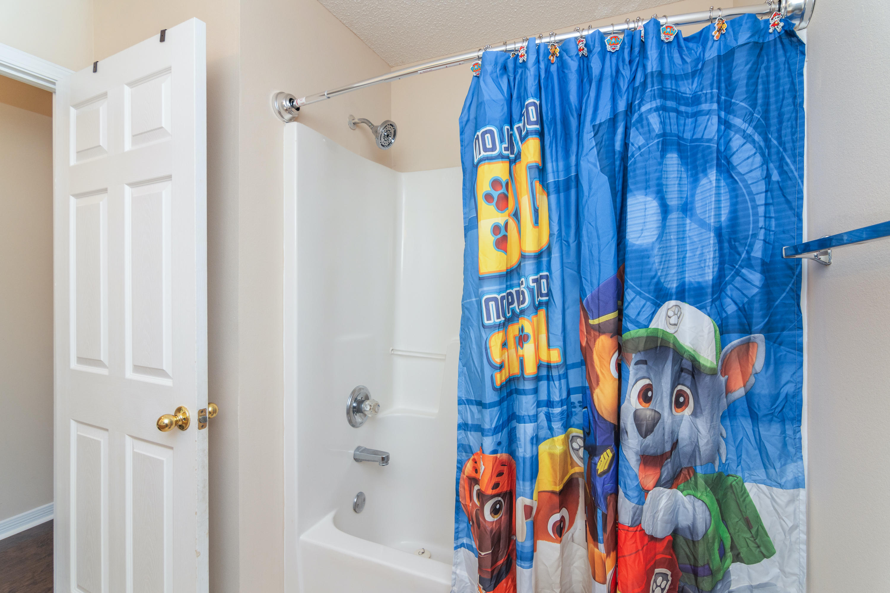 FAIRCHILD ESTATES - Residential