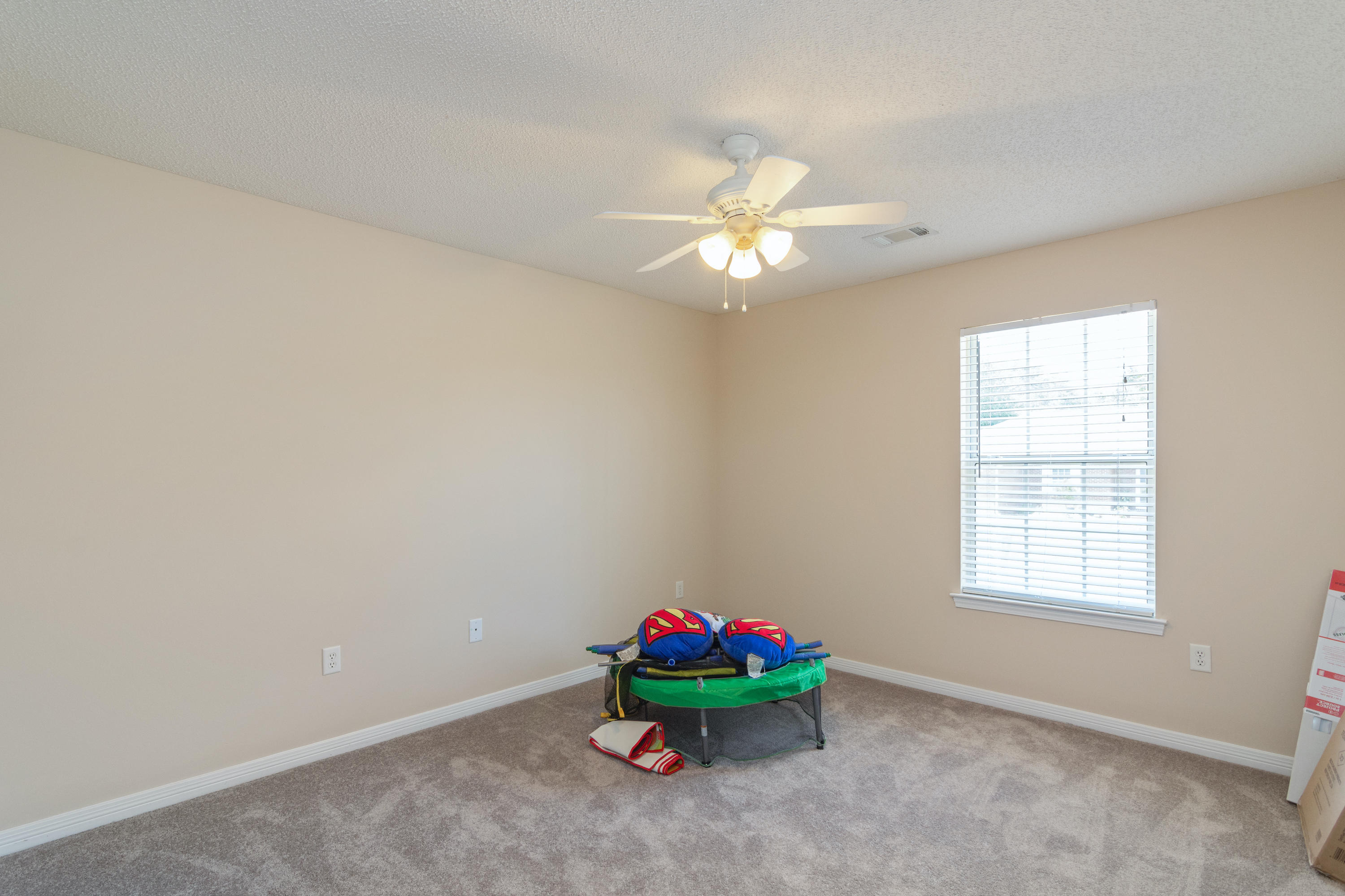 FAIRCHILD ESTATES - Residential