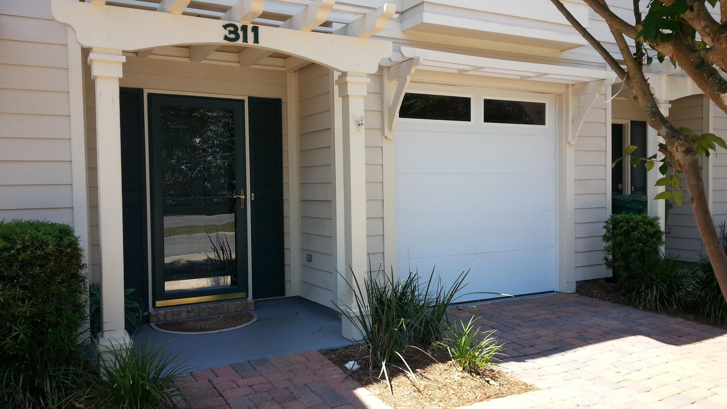 OLD BAY T/H - Residential