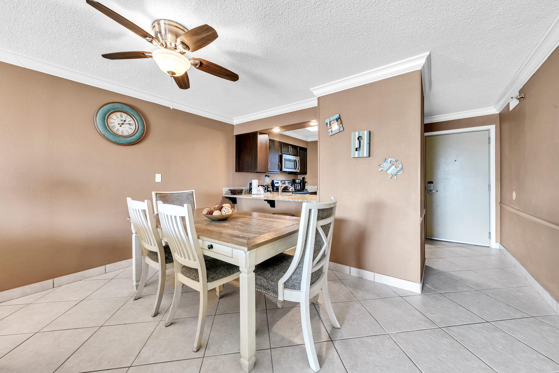 ISLANDER CONDO PH 2 - Residential