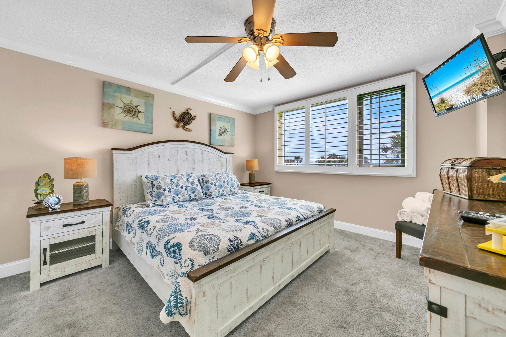 ISLANDER CONDO PH 2 - Residential