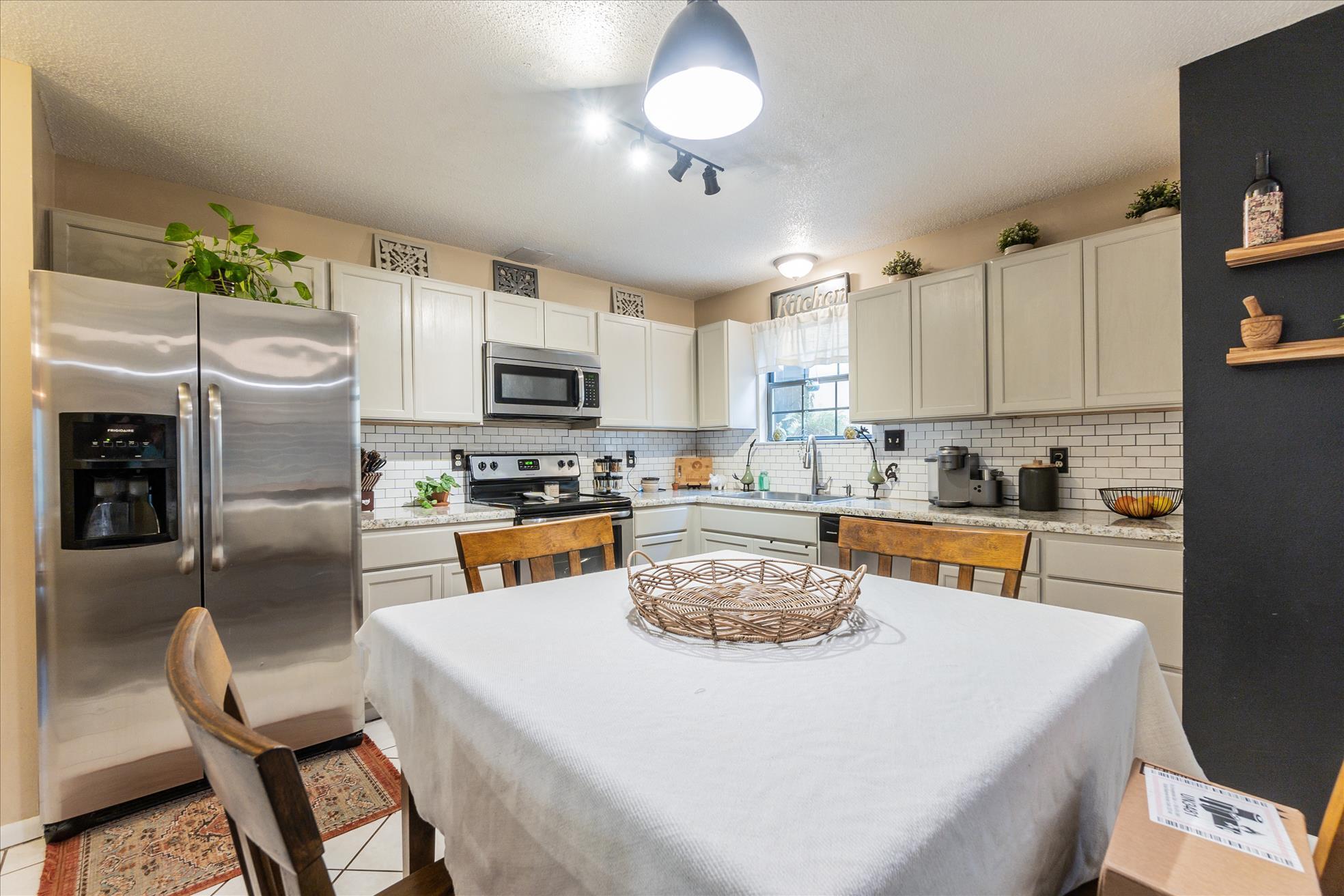 PORT DIXIE - Residential