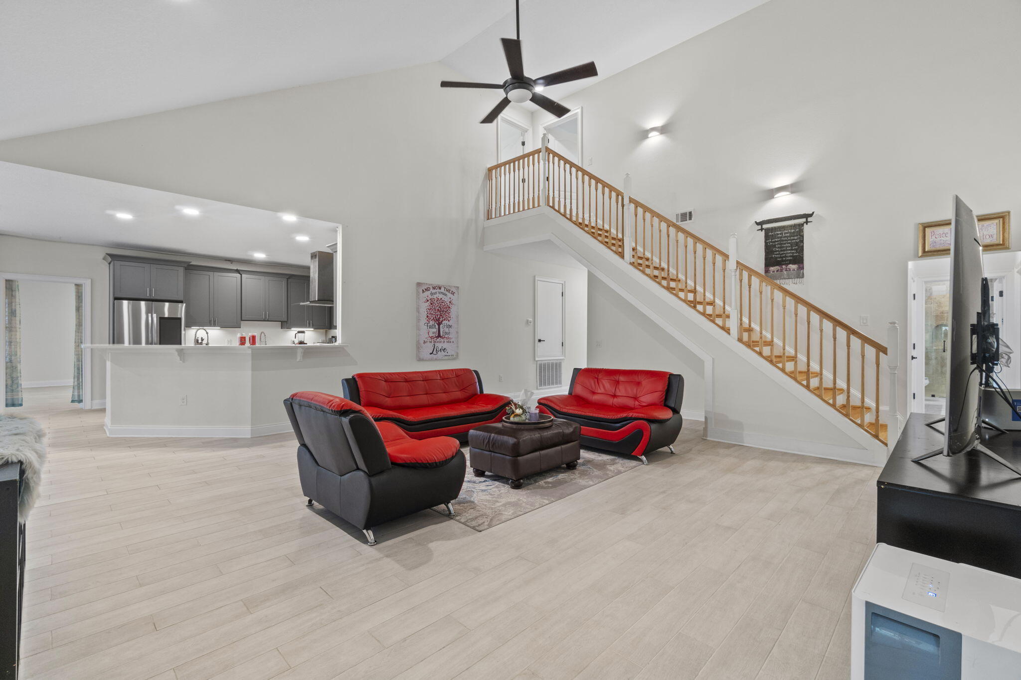 LAGNIAPPE BEACH - Residential