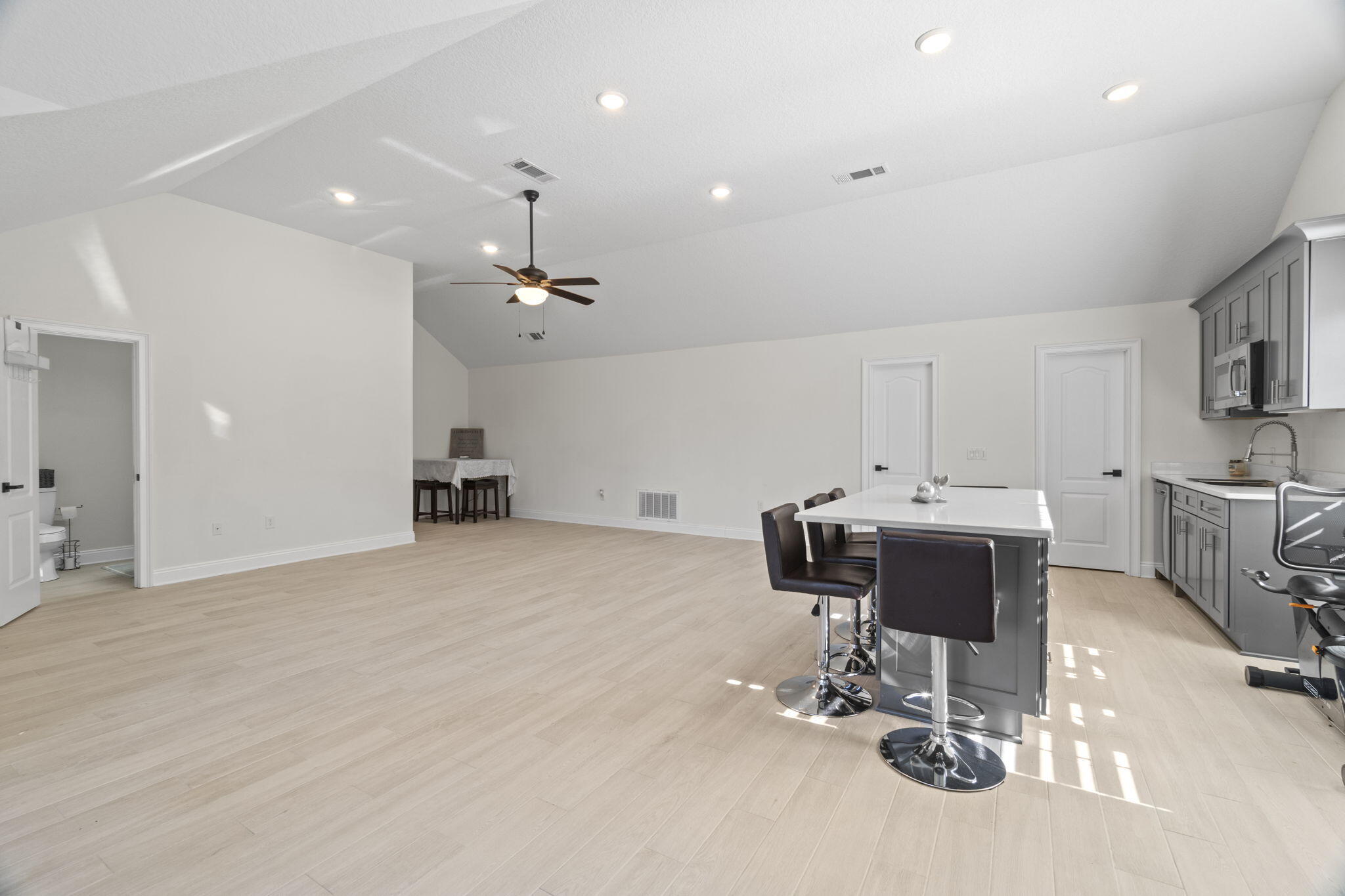 LAGNIAPPE BEACH - Residential