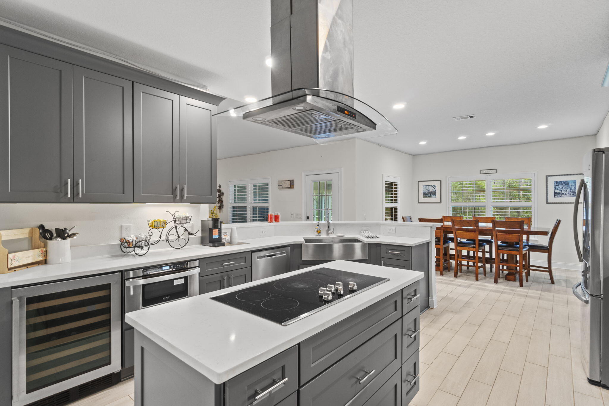 LAGNIAPPE BEACH - Residential