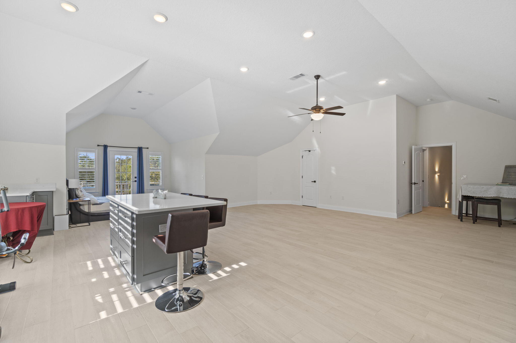 LAGNIAPPE BEACH - Residential