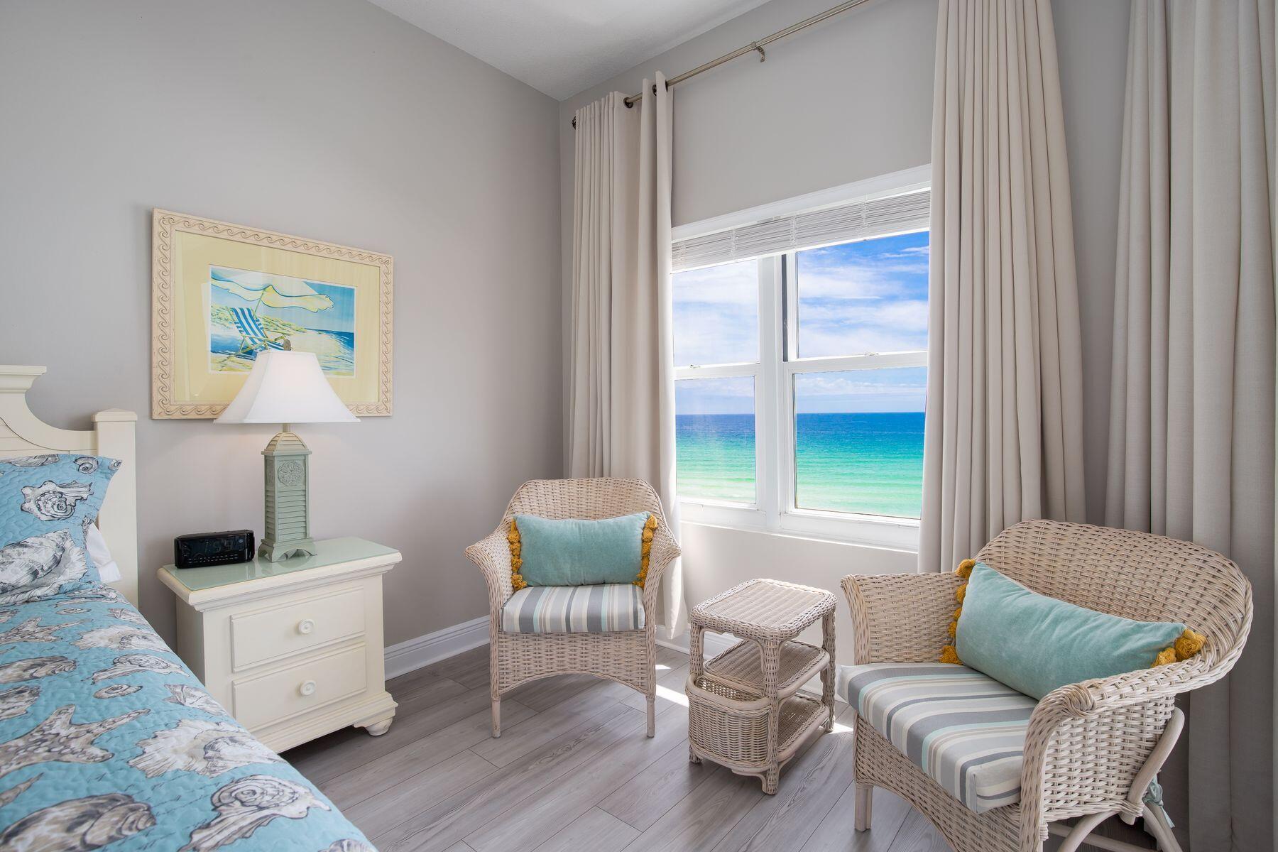 WATERS EDGE - Residential