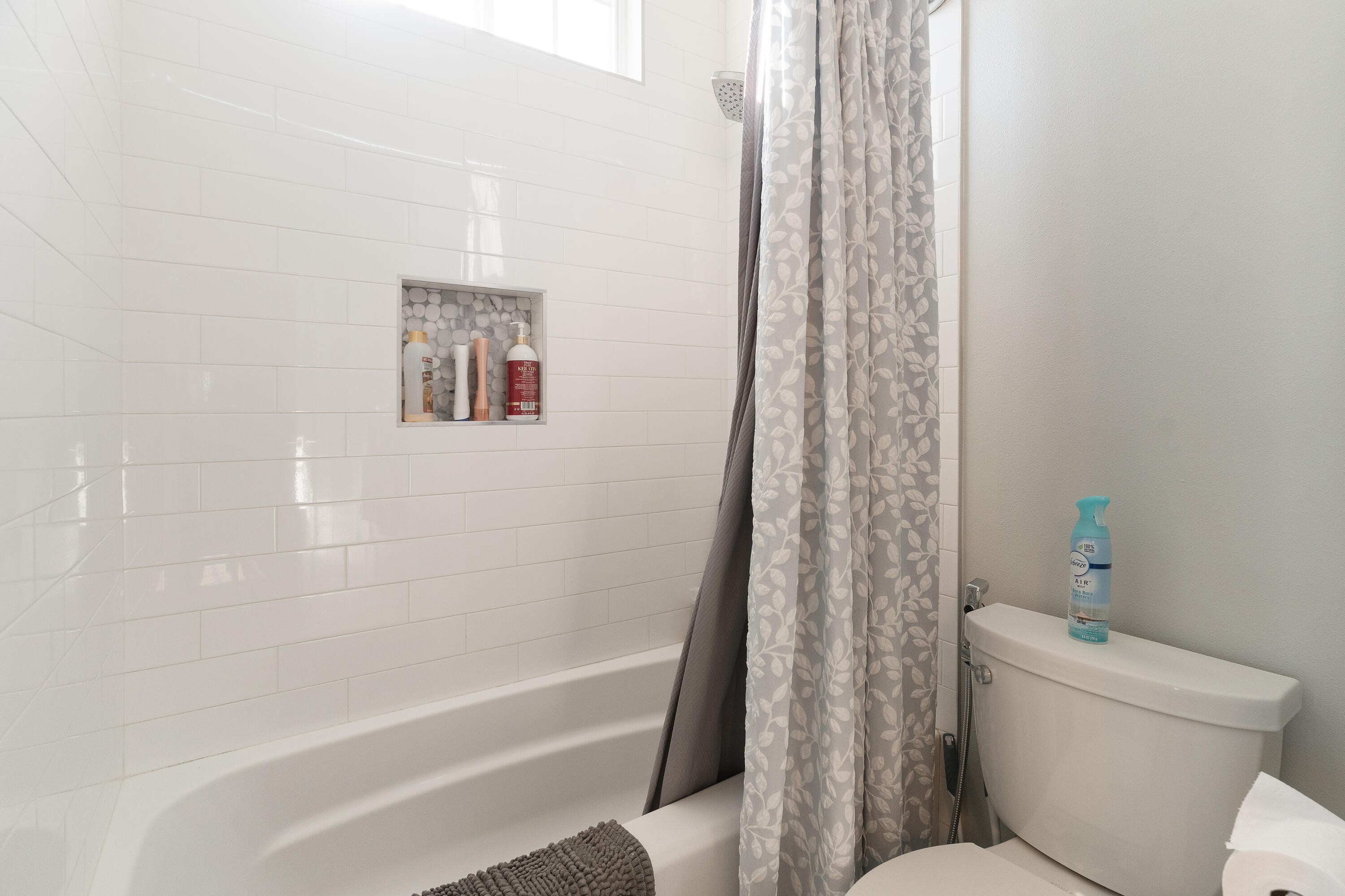 EMERALD BAY PH 1A - Residential