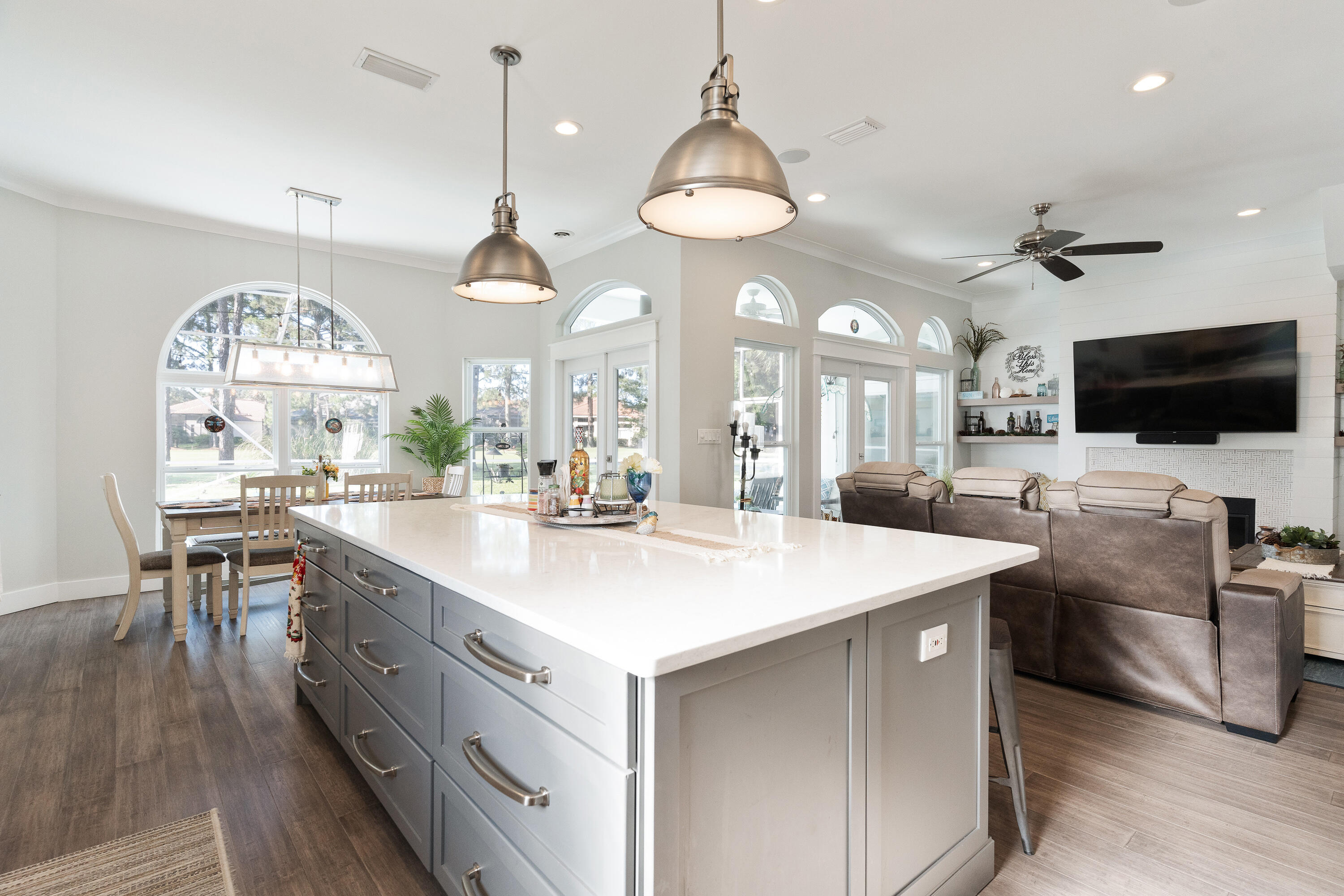 EMERALD BAY PH 1A - Residential