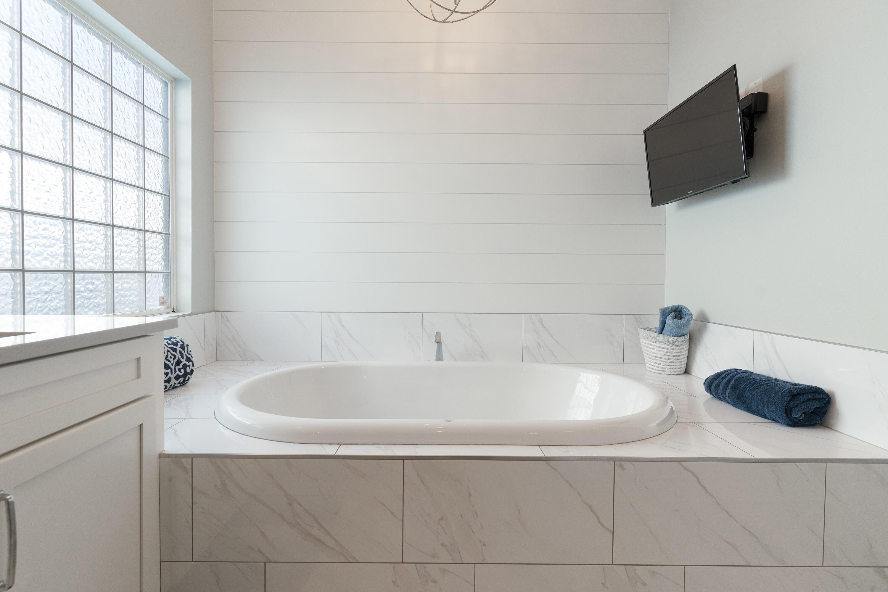 EMERALD BAY PH 1A - Residential