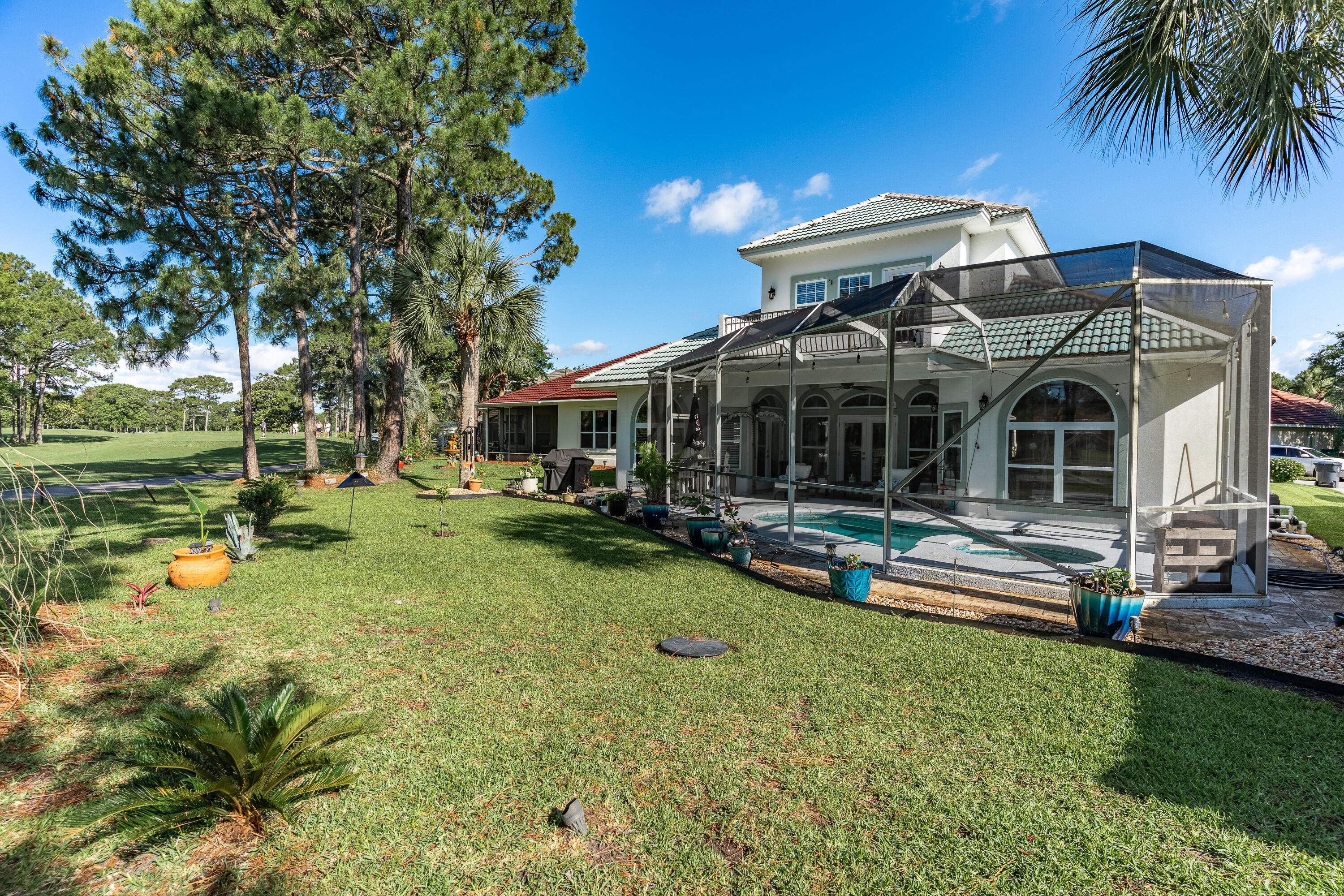 EMERALD BAY PH 1A - Residential