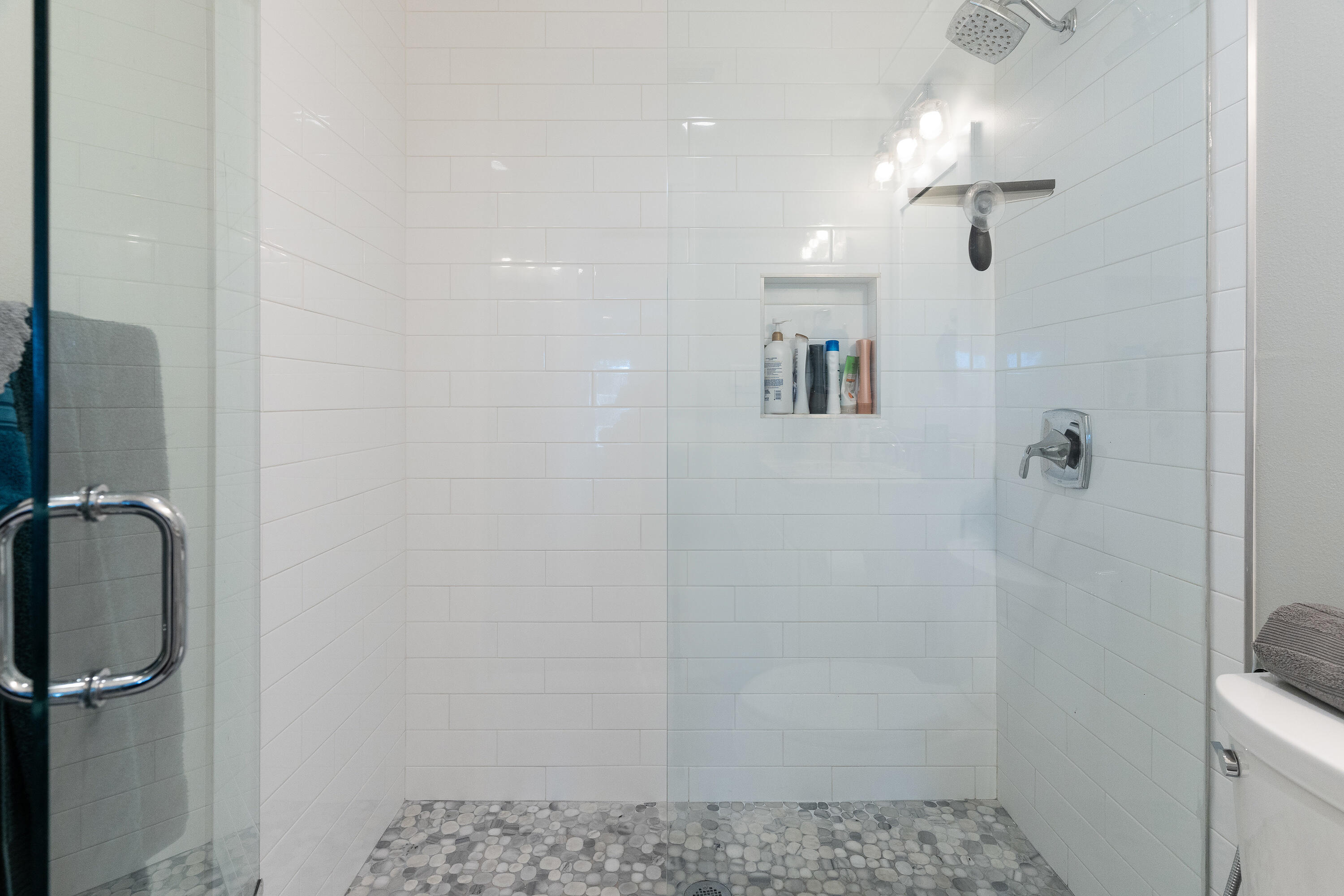 EMERALD BAY PH 1A - Residential