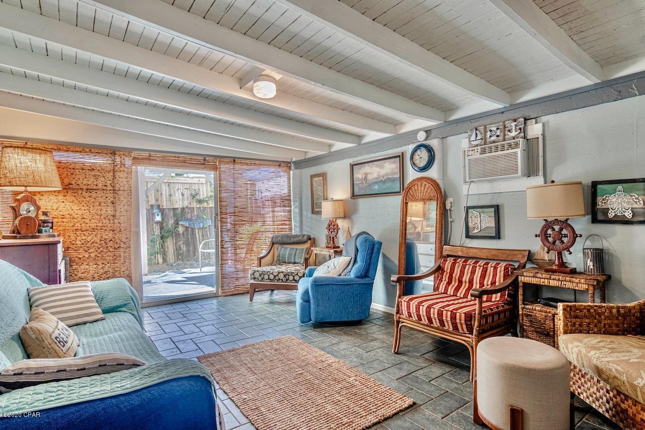 LAGUNA BEACH AMENDED - Residential