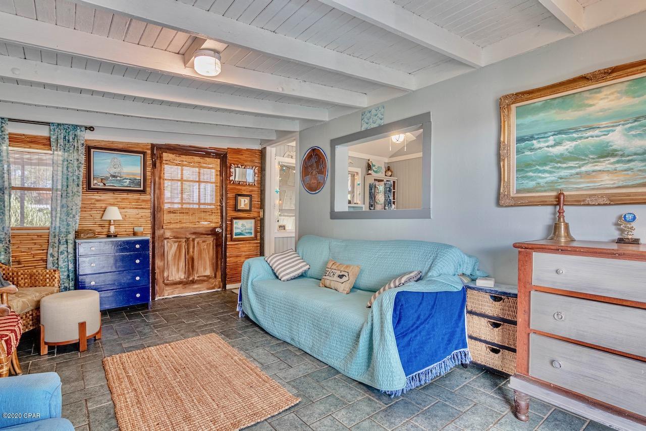 LAGUNA BEACH AMENDED - Residential