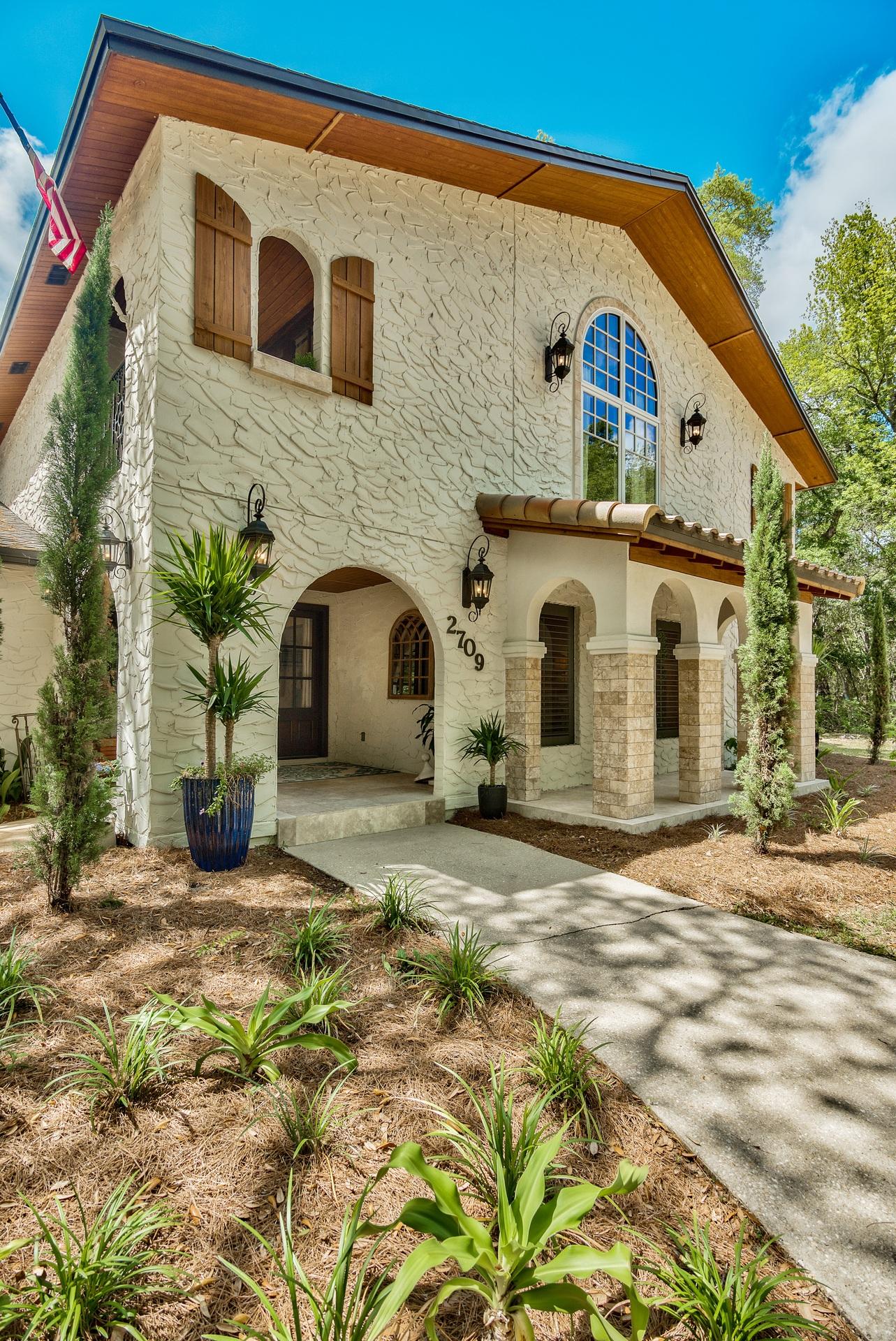 ROCKY BAYOU ESTATES 02 - Residential