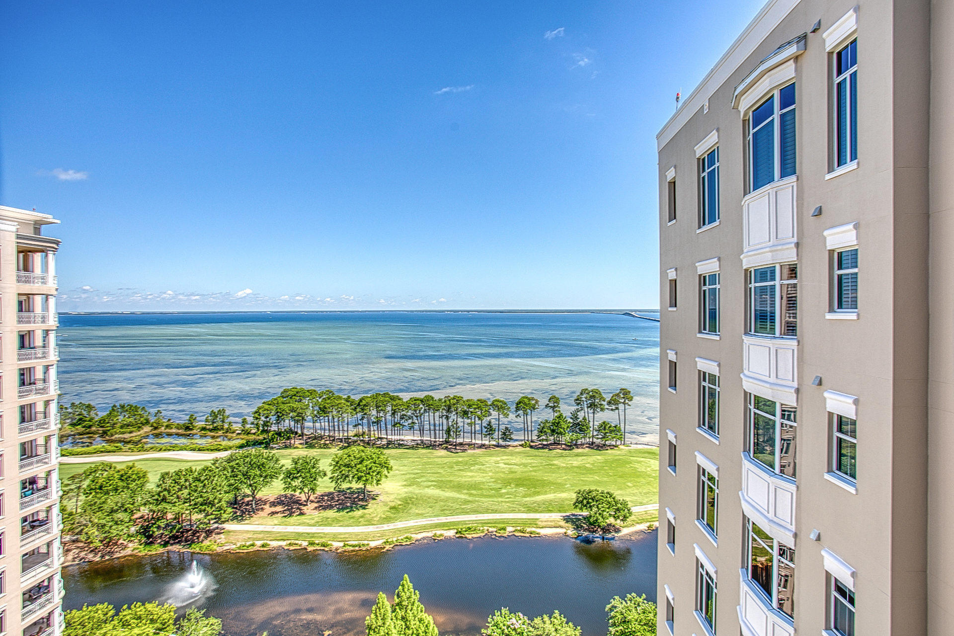 ONE WATER PLACE AT KELLY PLANTATION - Residential