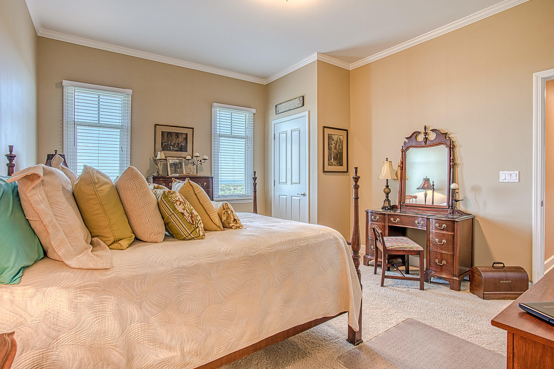 ONE WATER PLACE AT KELLY PLANTATION - Residential