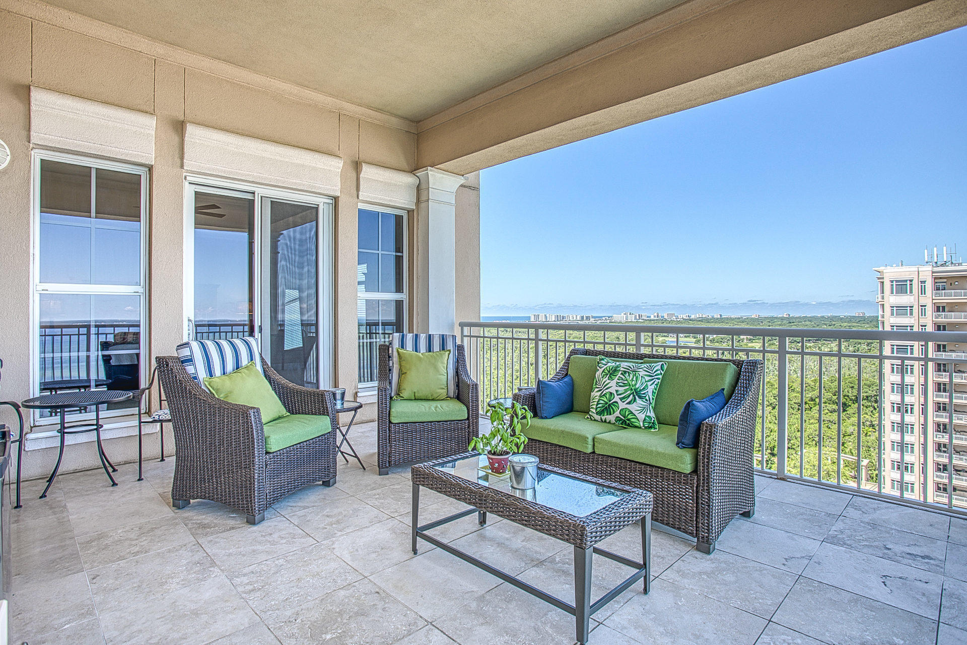 ONE WATER PLACE AT KELLY PLANTATION - Residential