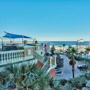 EMERALD GRANDE - Residential