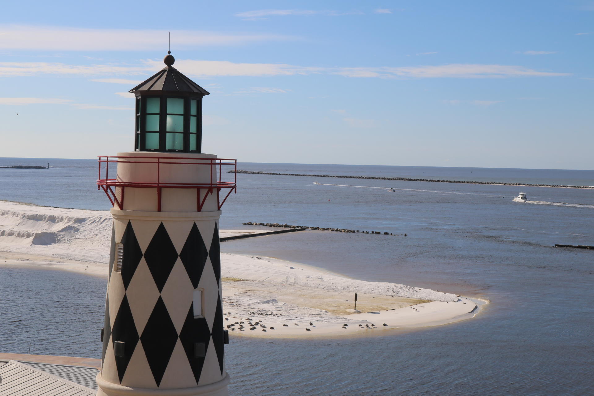 EMERALD GRANDE - Residential