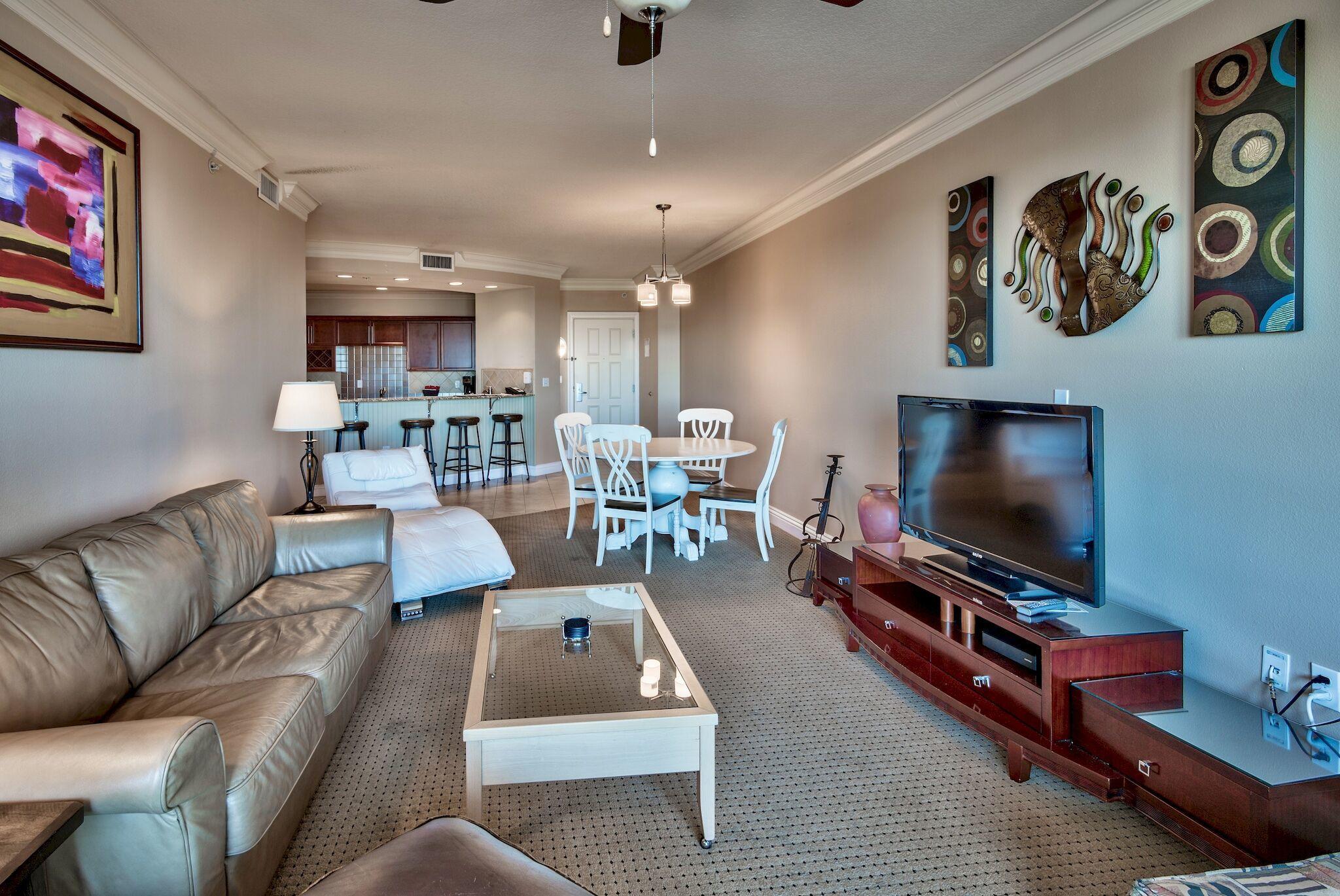 EMERALD GRANDE - Residential