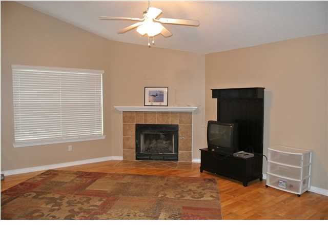 FLORIDA HEIGHTS - Residential Lease