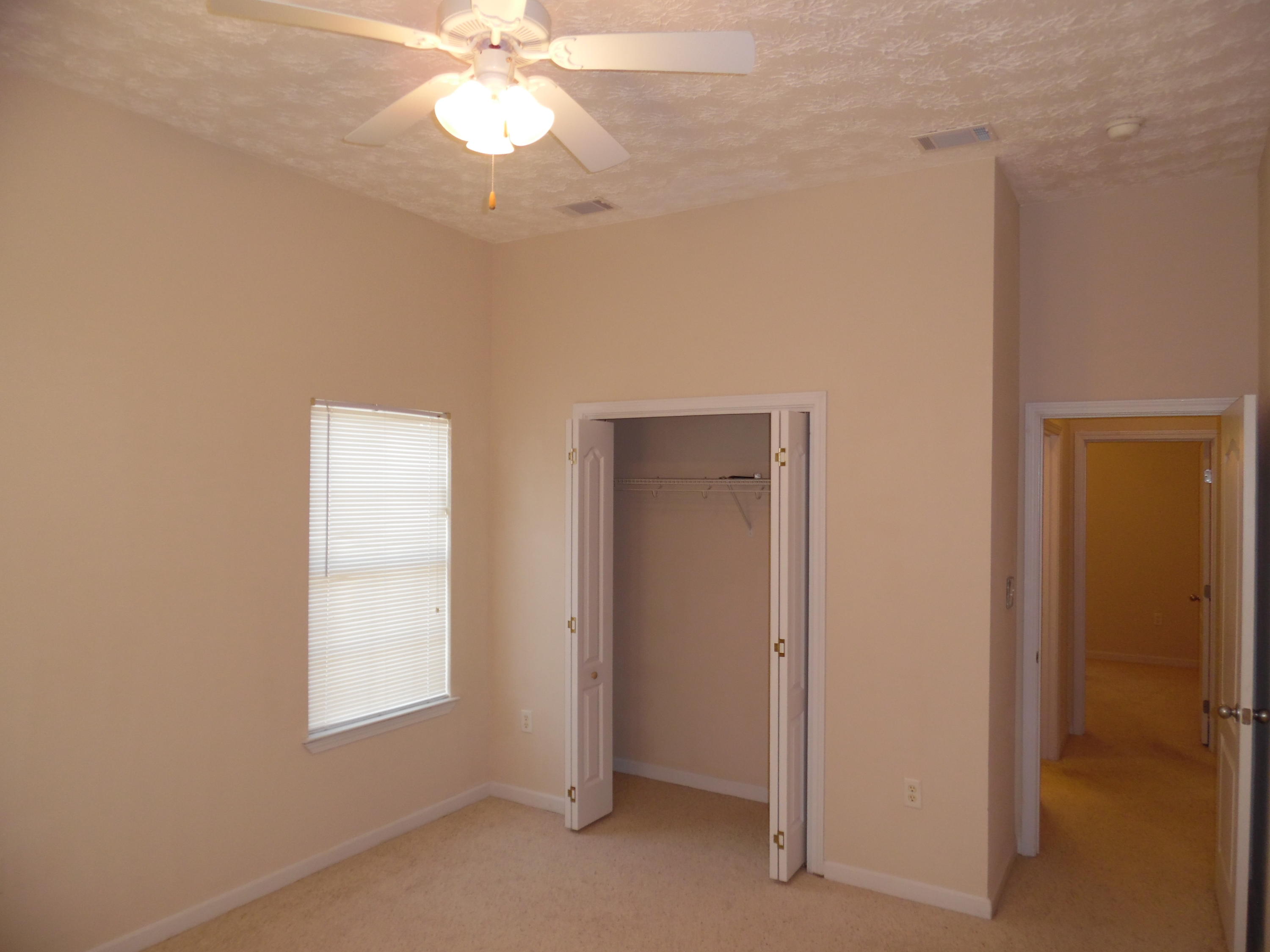 BRANDON OAKS 2ND ADD - Residential