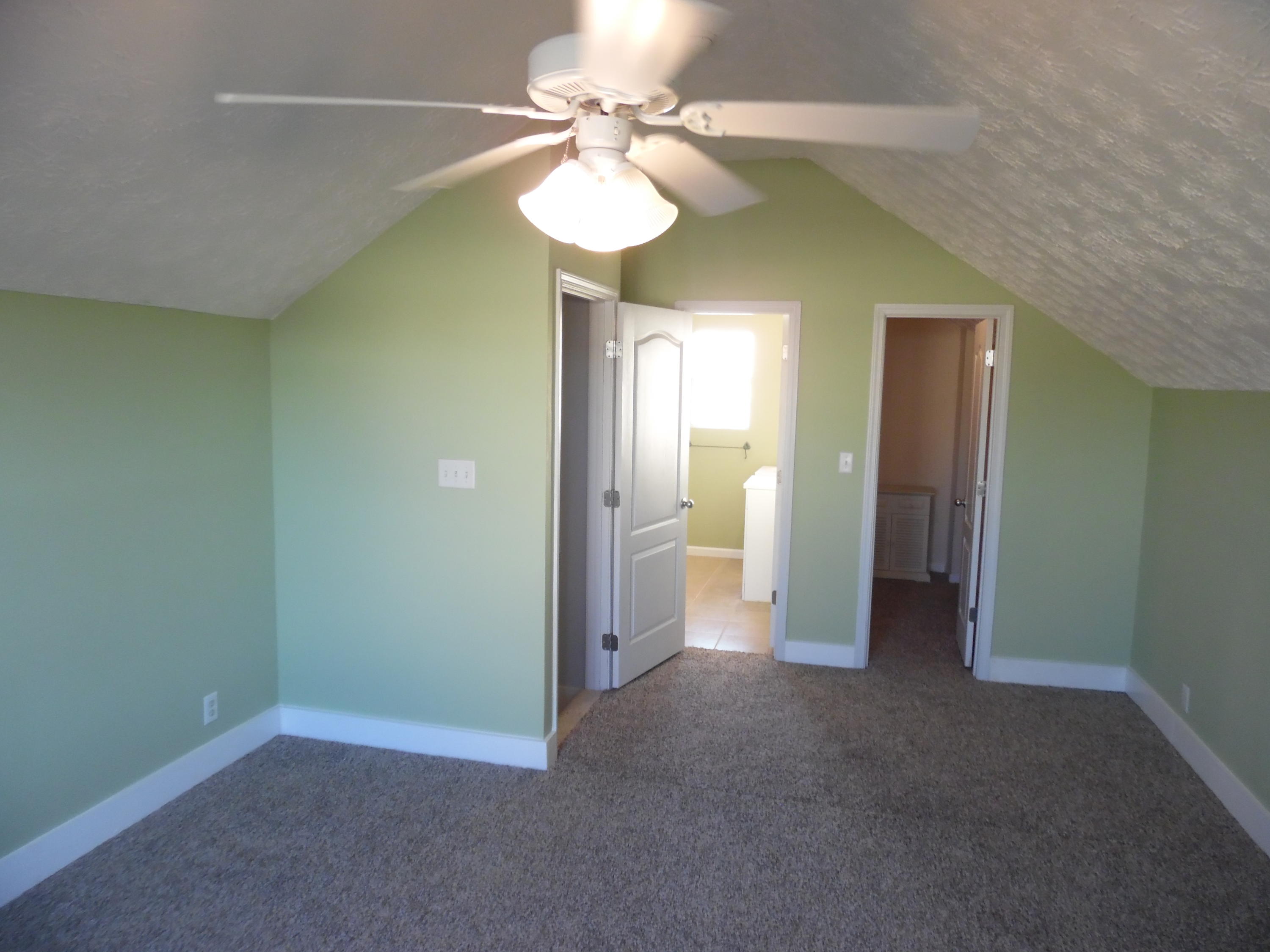 BRANDON OAKS 2ND ADD - Residential