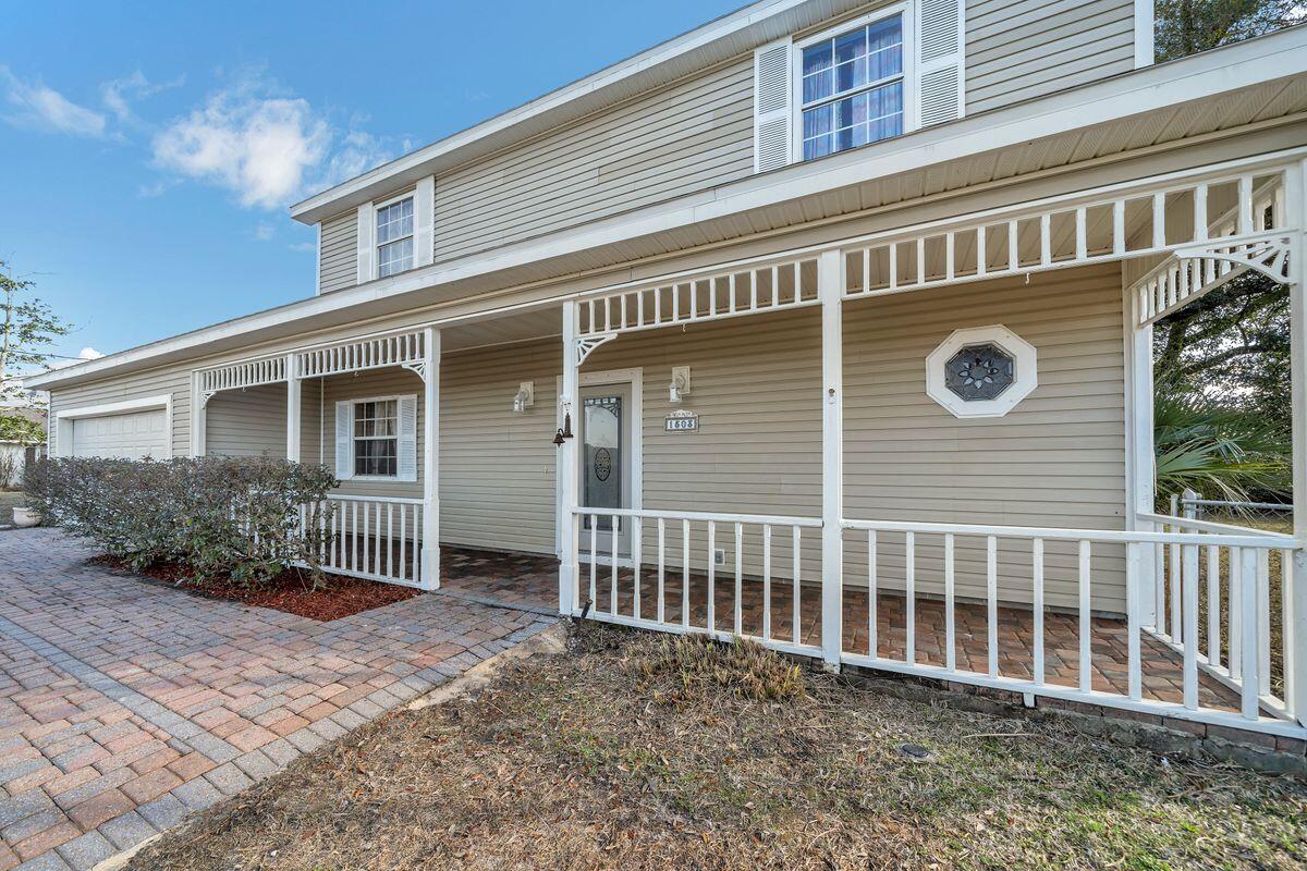 LYNN HAVEN - Residential