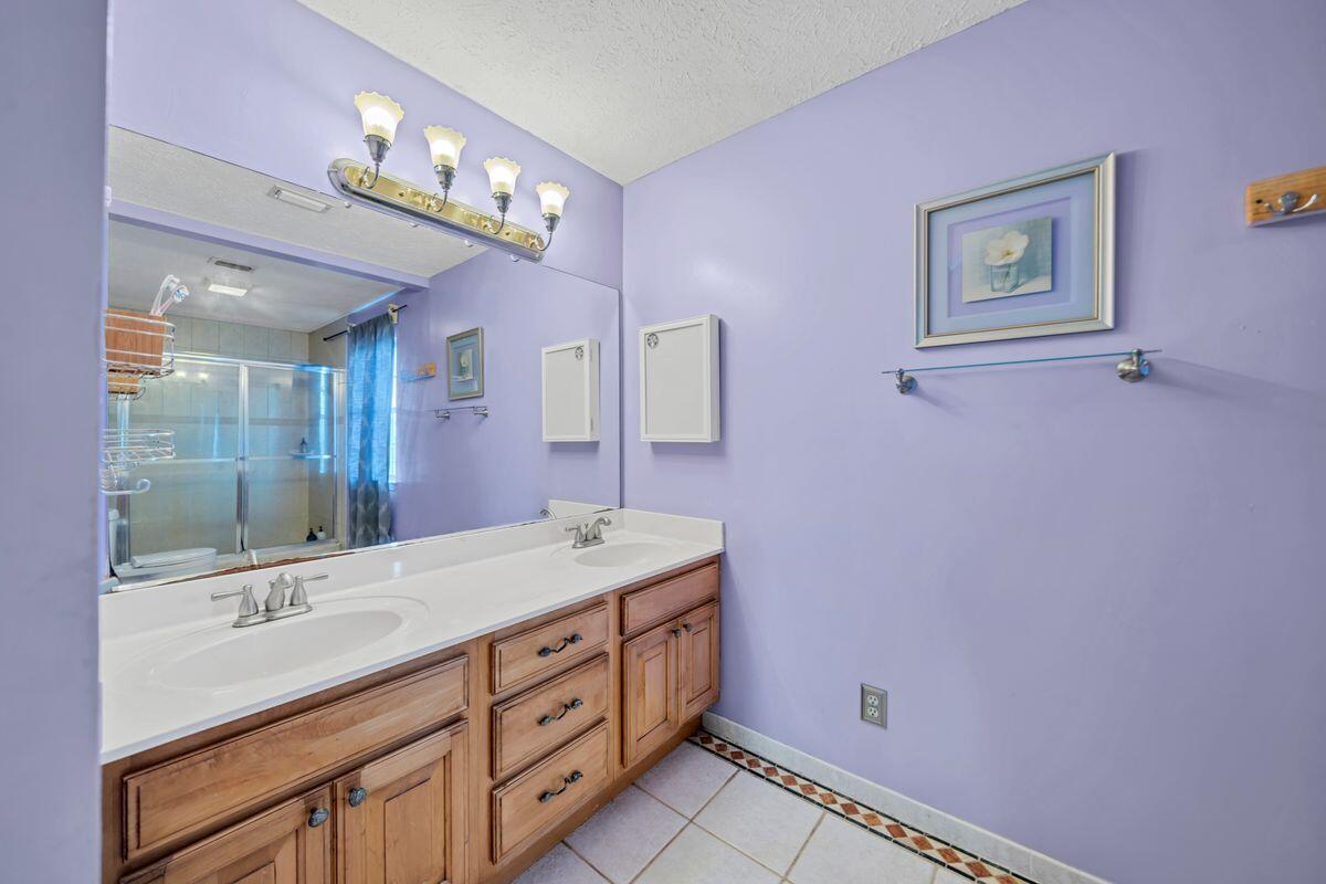 LYNN HAVEN - Residential