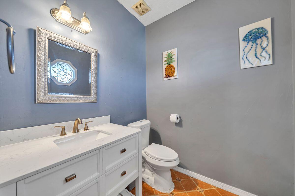 LYNN HAVEN - Residential