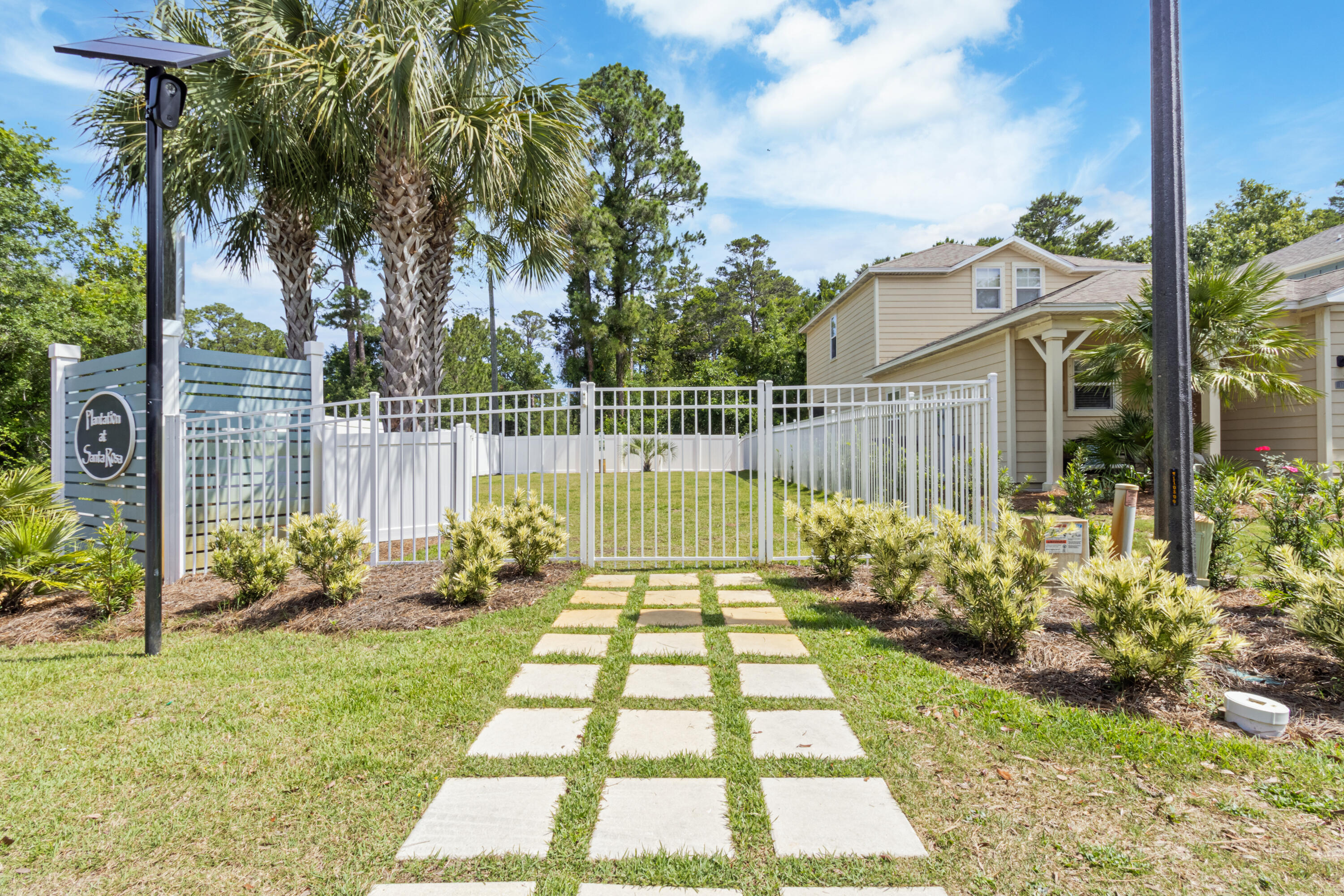 SANTA ROSA PLANTATION - Residential
