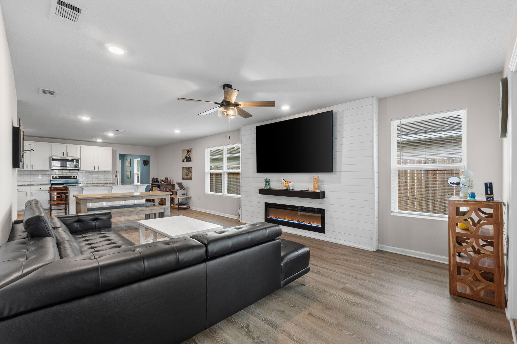 WOODLANDS - Residential