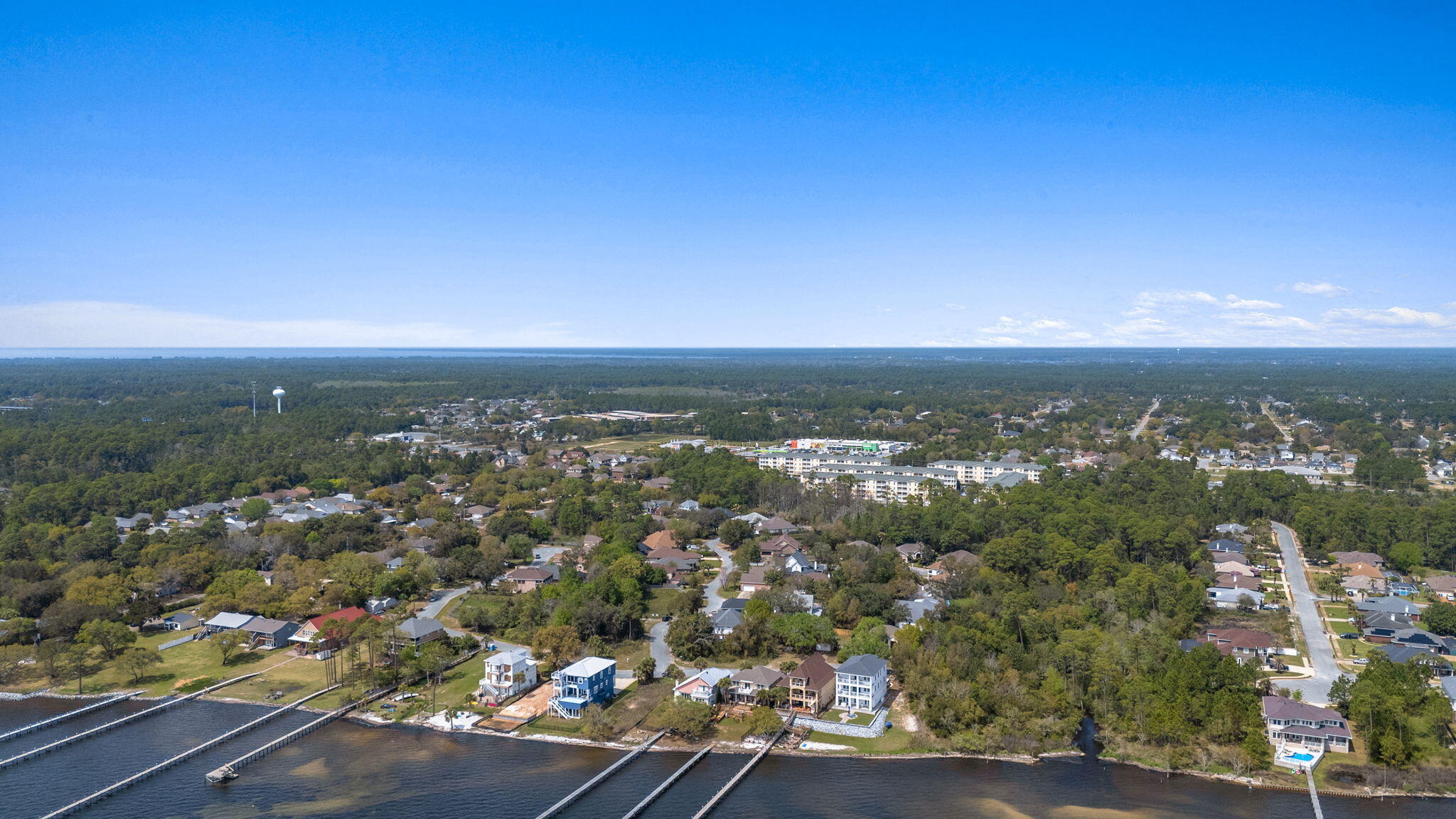MAGNOLIA HARBOR - Residential
