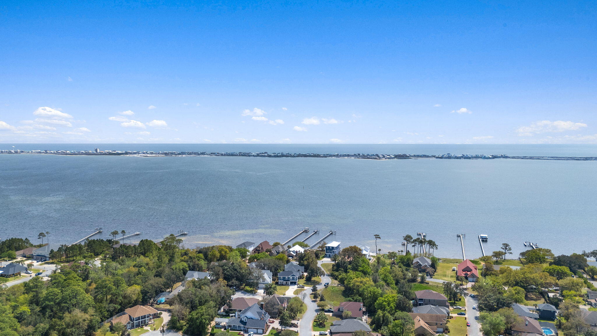 MAGNOLIA HARBOR - Residential