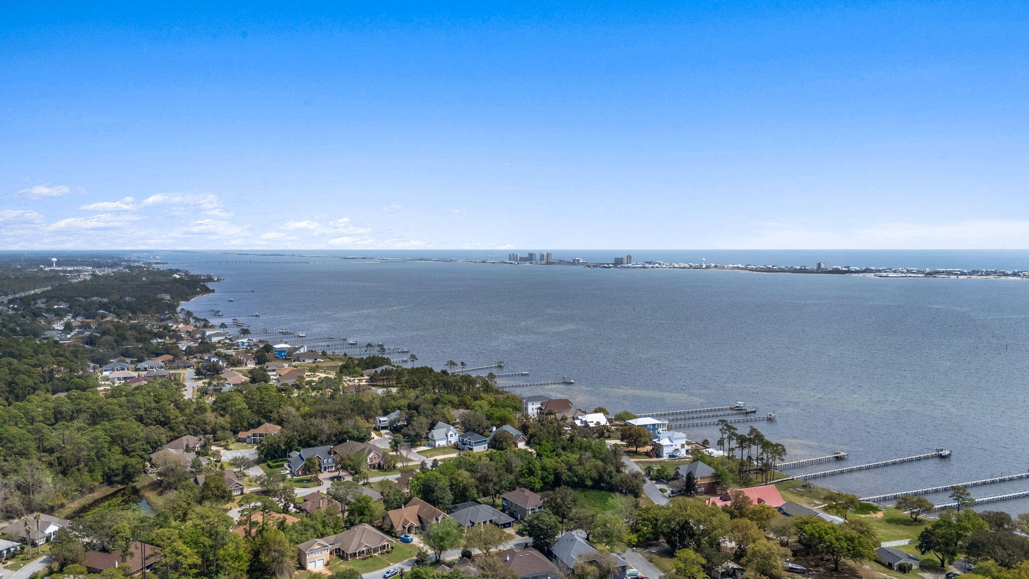 MAGNOLIA HARBOR - Residential
