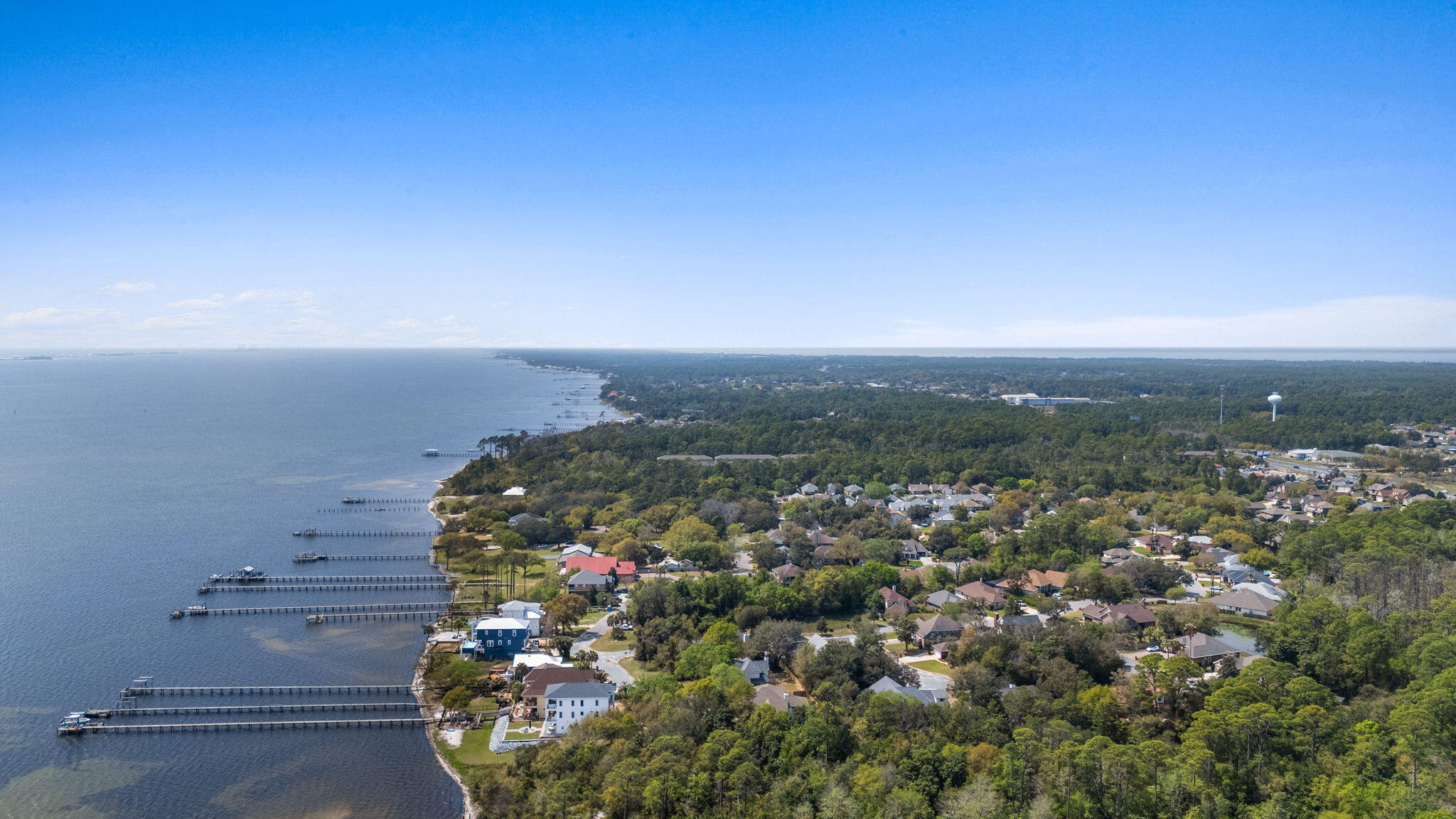 MAGNOLIA HARBOR - Residential