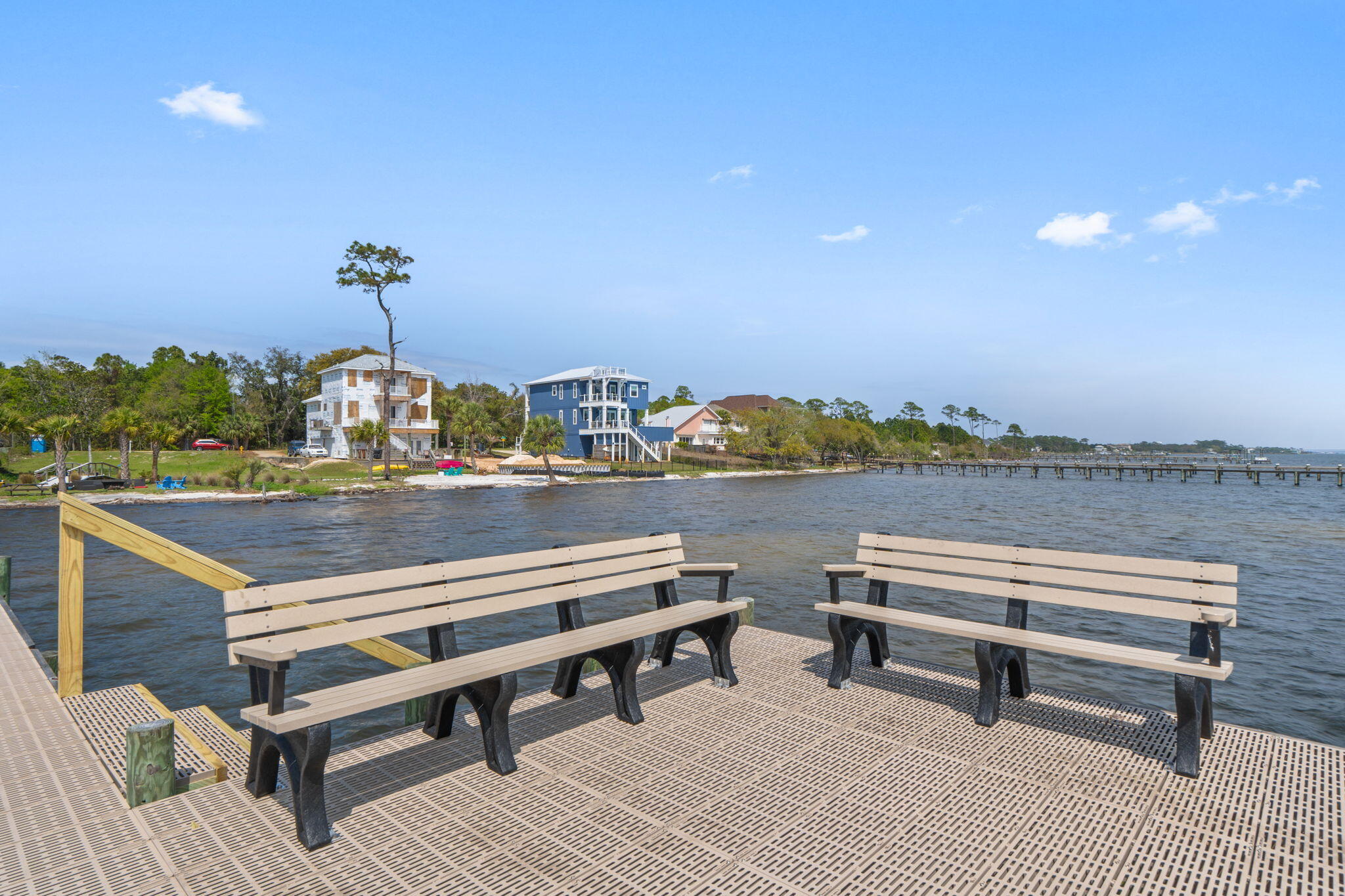 MAGNOLIA HARBOR - Residential